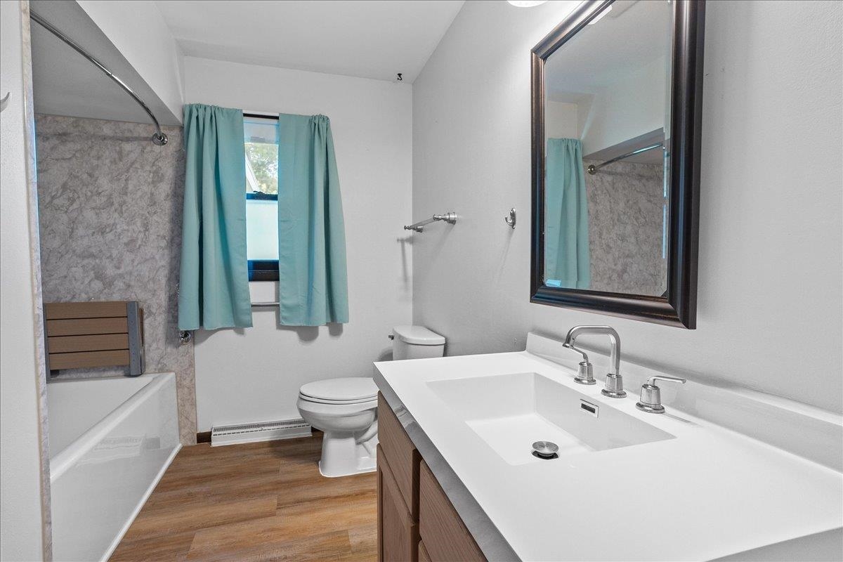 2706 S MAYWOOD AVENUE, Marshfield, Wisconsin 54449-5648, 3 Bedrooms Bedrooms, ,1 BathroomBathrooms,Residential,For Sale,2706 S MAYWOOD AVENUE,22504114