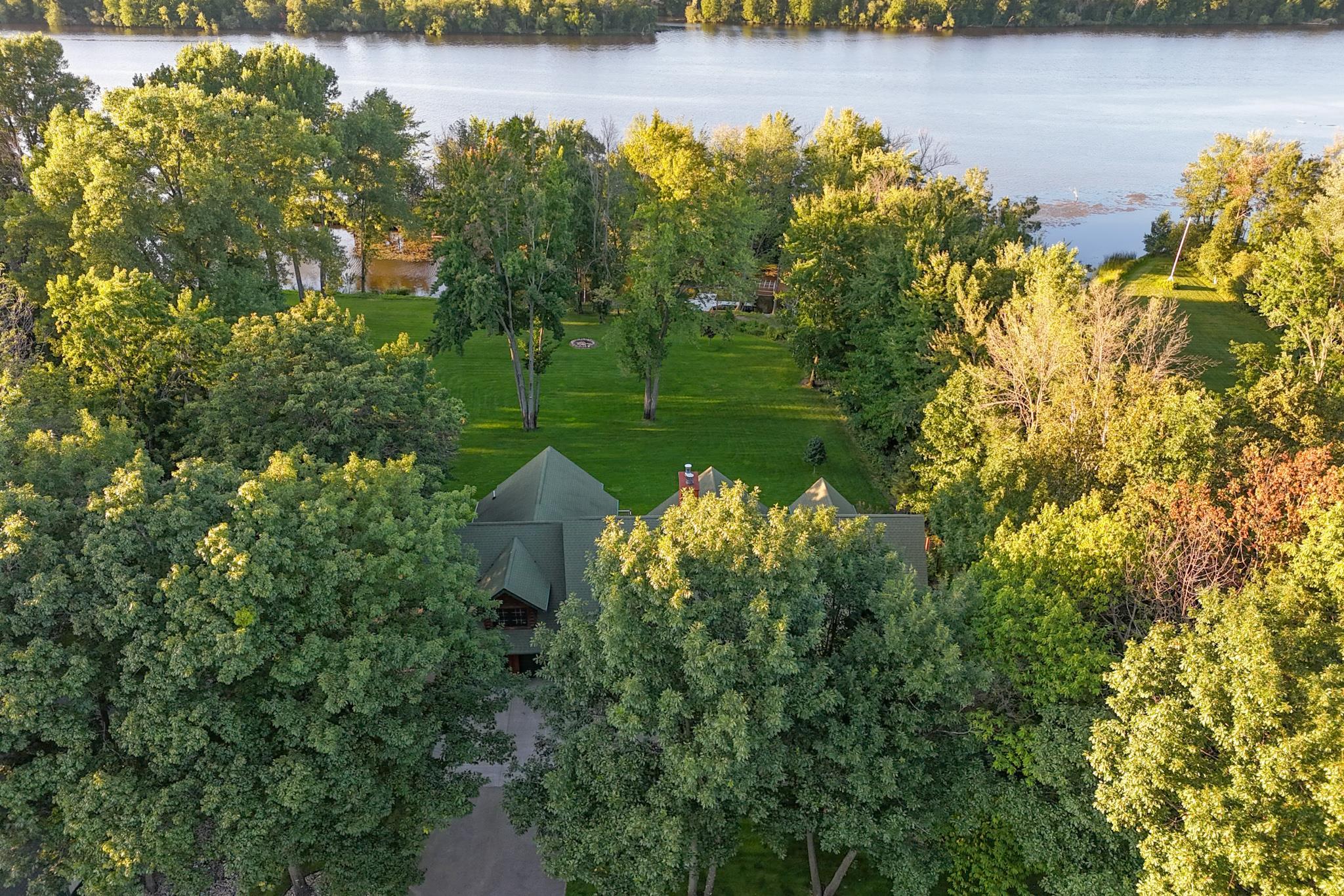 4689 LAKE DRIVE, Wisconsin Rapids, Wisconsin 54494, 5 Bedrooms Bedrooms, ,4 BathroomsBathrooms,Residential,For Sale,4689 LAKE DRIVE,22504158