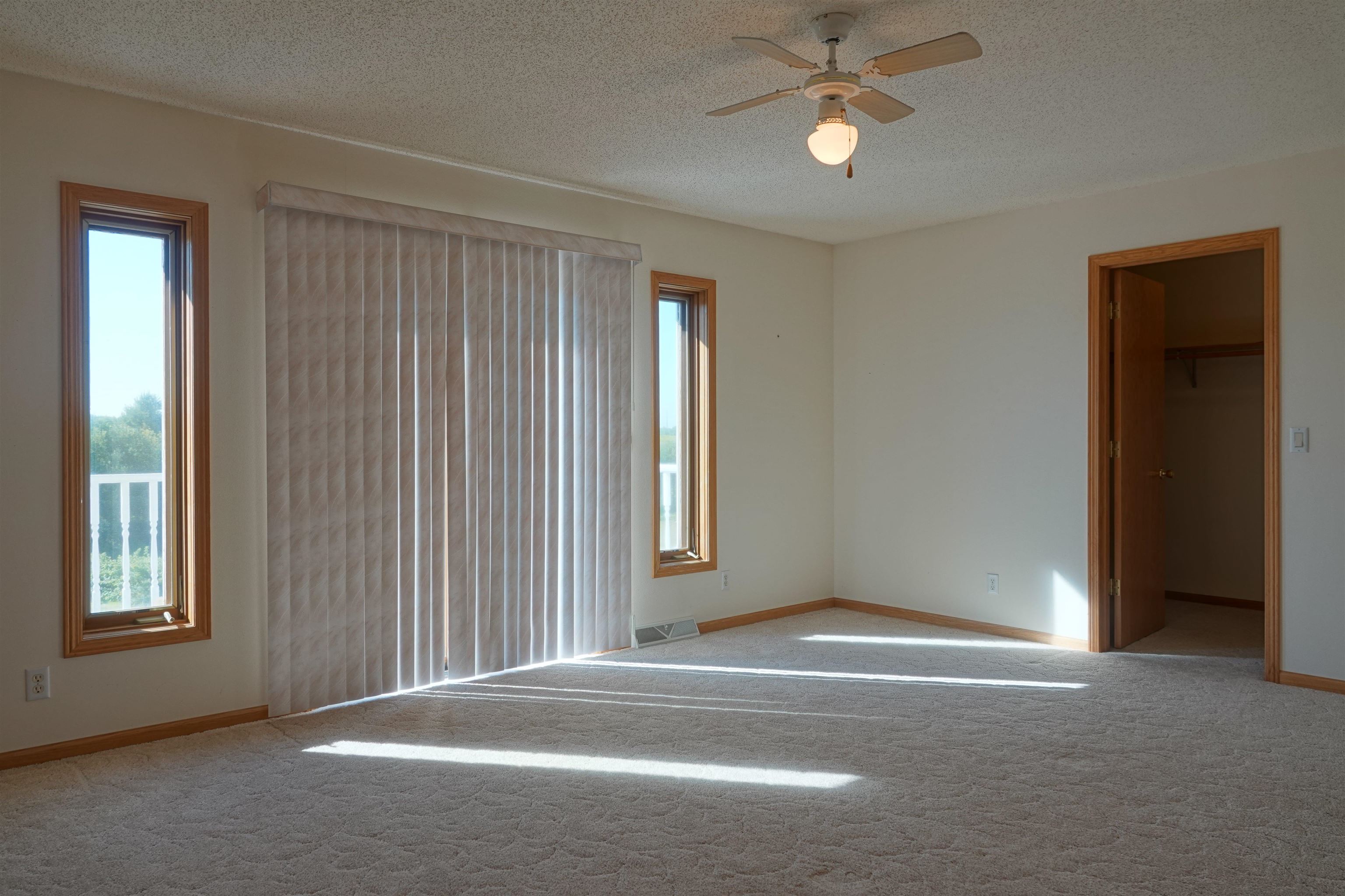 228749 CHESTNUT HILL LANE, Abbotsford, Wisconsin 54405, 4 Bedrooms Bedrooms, ,3 BathroomsBathrooms,Residential,For Sale,228749 CHESTNUT HILL LANE,22504168