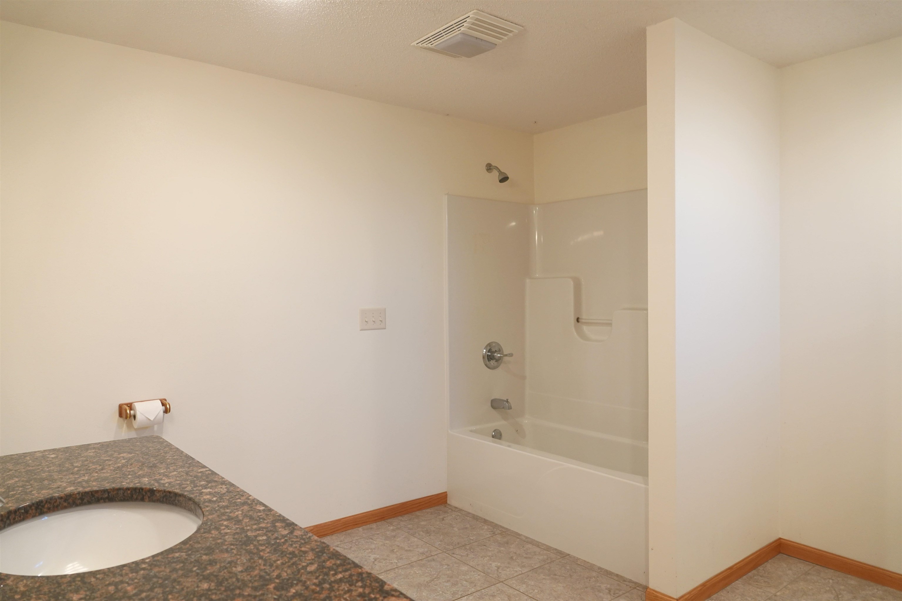 228749 CHESTNUT HILL LANE, Abbotsford, Wisconsin 54405, 4 Bedrooms Bedrooms, ,3 BathroomsBathrooms,Residential,For Sale,228749 CHESTNUT HILL LANE,22504168