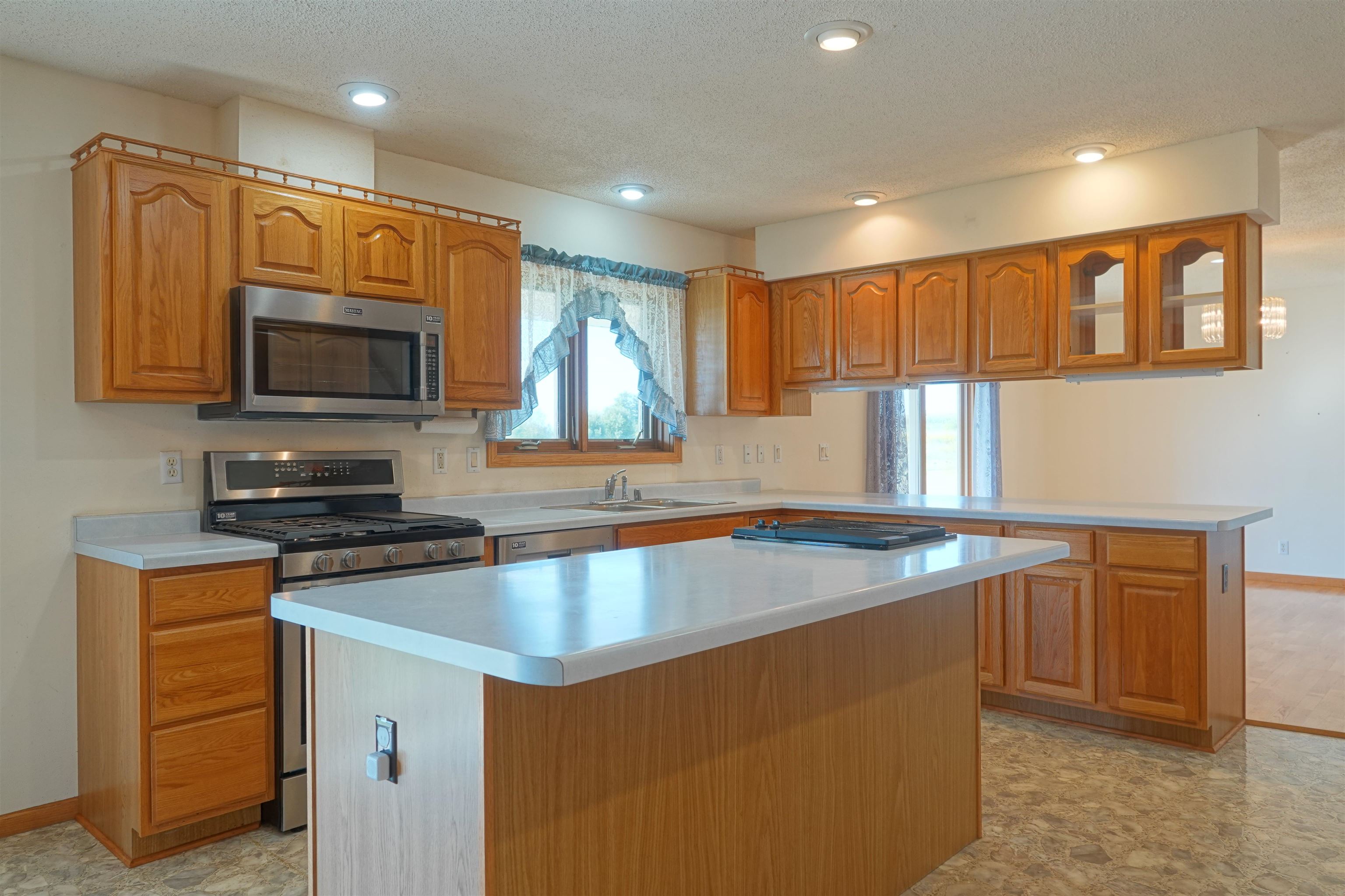 228749 CHESTNUT HILL LANE, Abbotsford, Wisconsin 54405, 4 Bedrooms Bedrooms, ,3 BathroomsBathrooms,Residential,For Sale,228749 CHESTNUT HILL LANE,22504168