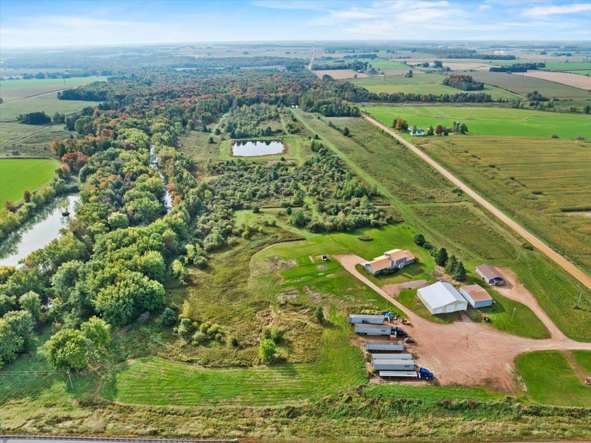 228749 CHESTNUT HILL LANE, Abbotsford, Wisconsin 54405, 4 Bedrooms Bedrooms, ,3 BathroomsBathrooms,Residential,For Sale,228749 CHESTNUT HILL LANE,22504168