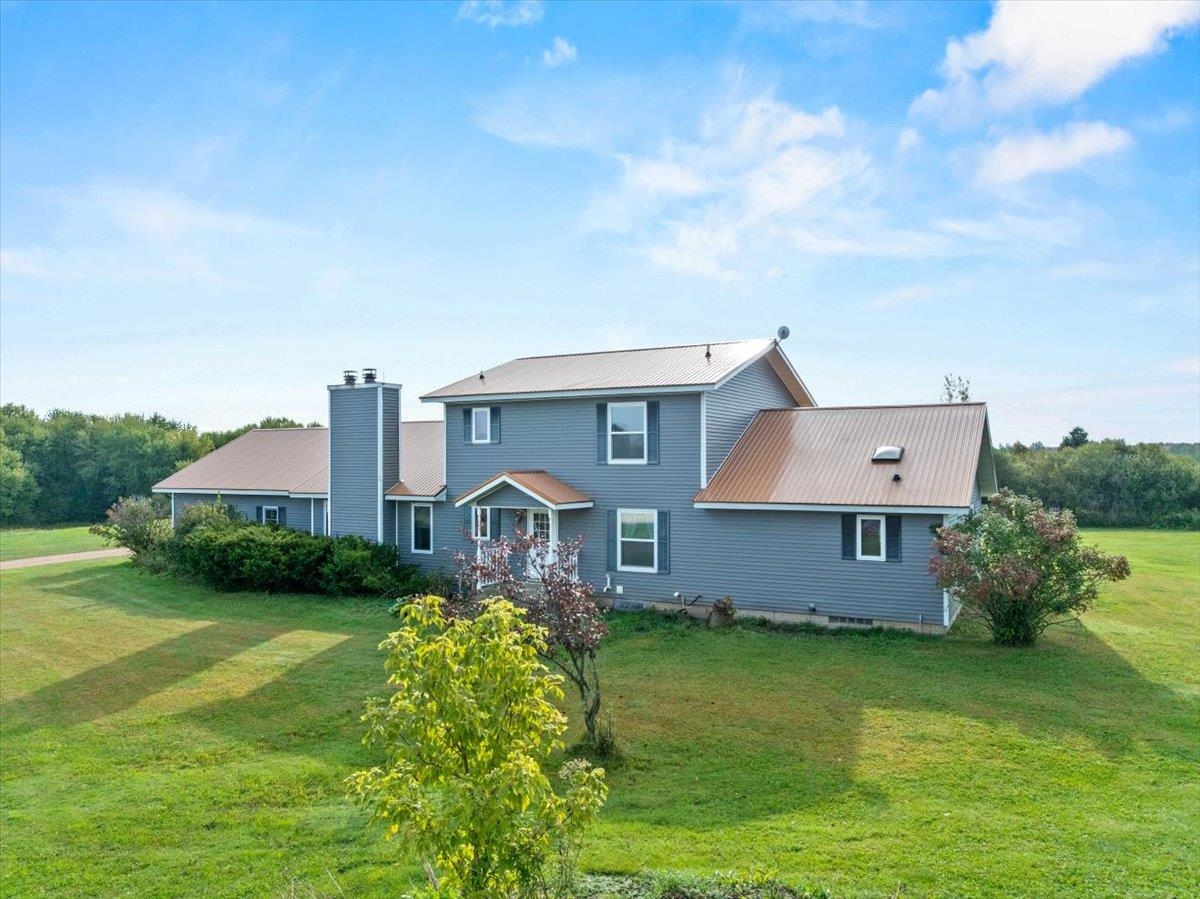 228749 CHESTNUT HILL LANE, Abbotsford, Wisconsin 54405, 4 Bedrooms Bedrooms, ,3 BathroomsBathrooms,Residential,For Sale,228749 CHESTNUT HILL LANE,22504168