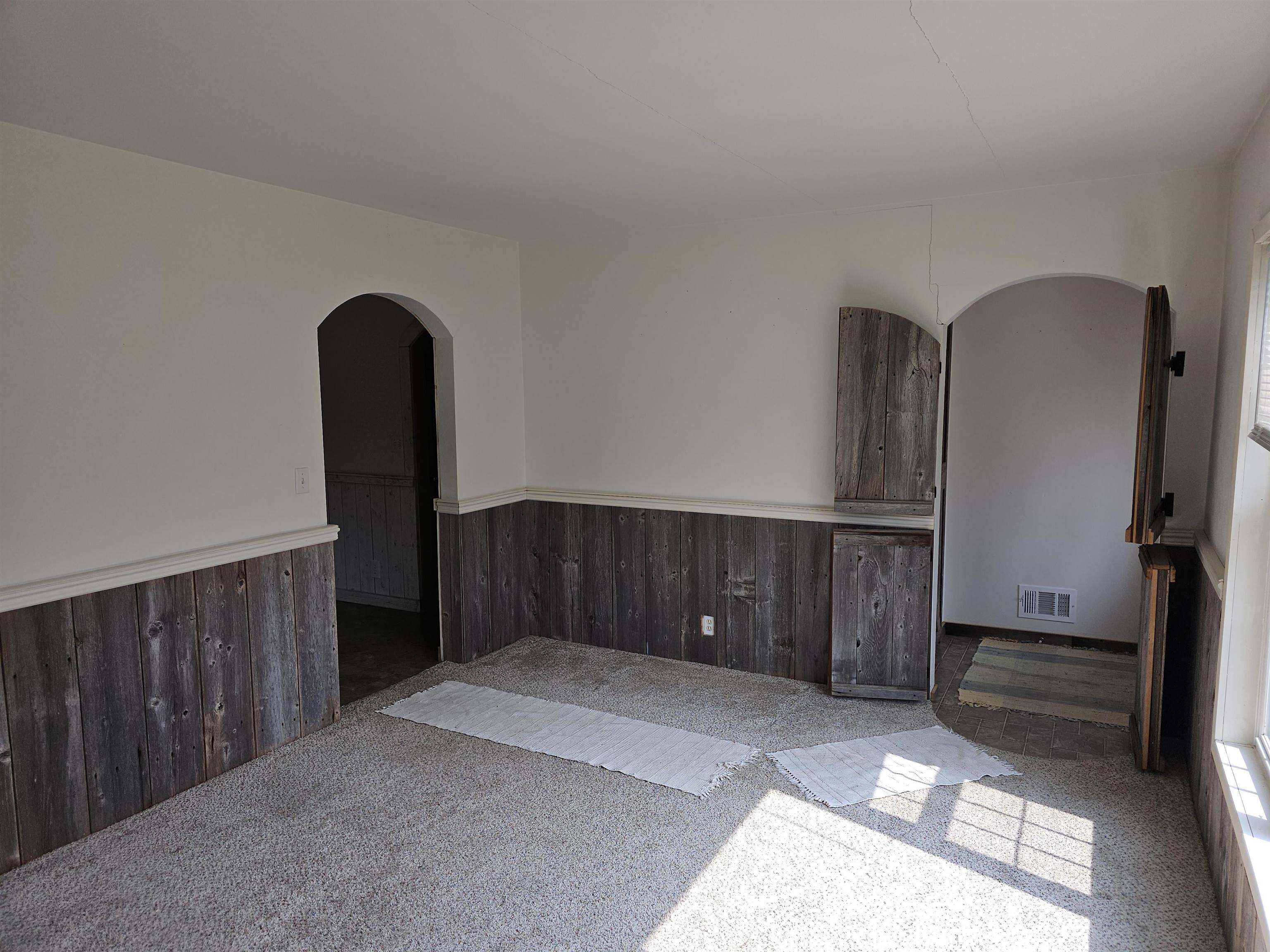 405 E PINE STREET, Medford, Wisconsin 54451, 3 Bedrooms Bedrooms, ,1 BathroomBathrooms,Residential,For Sale,405 E PINE STREET,22504181