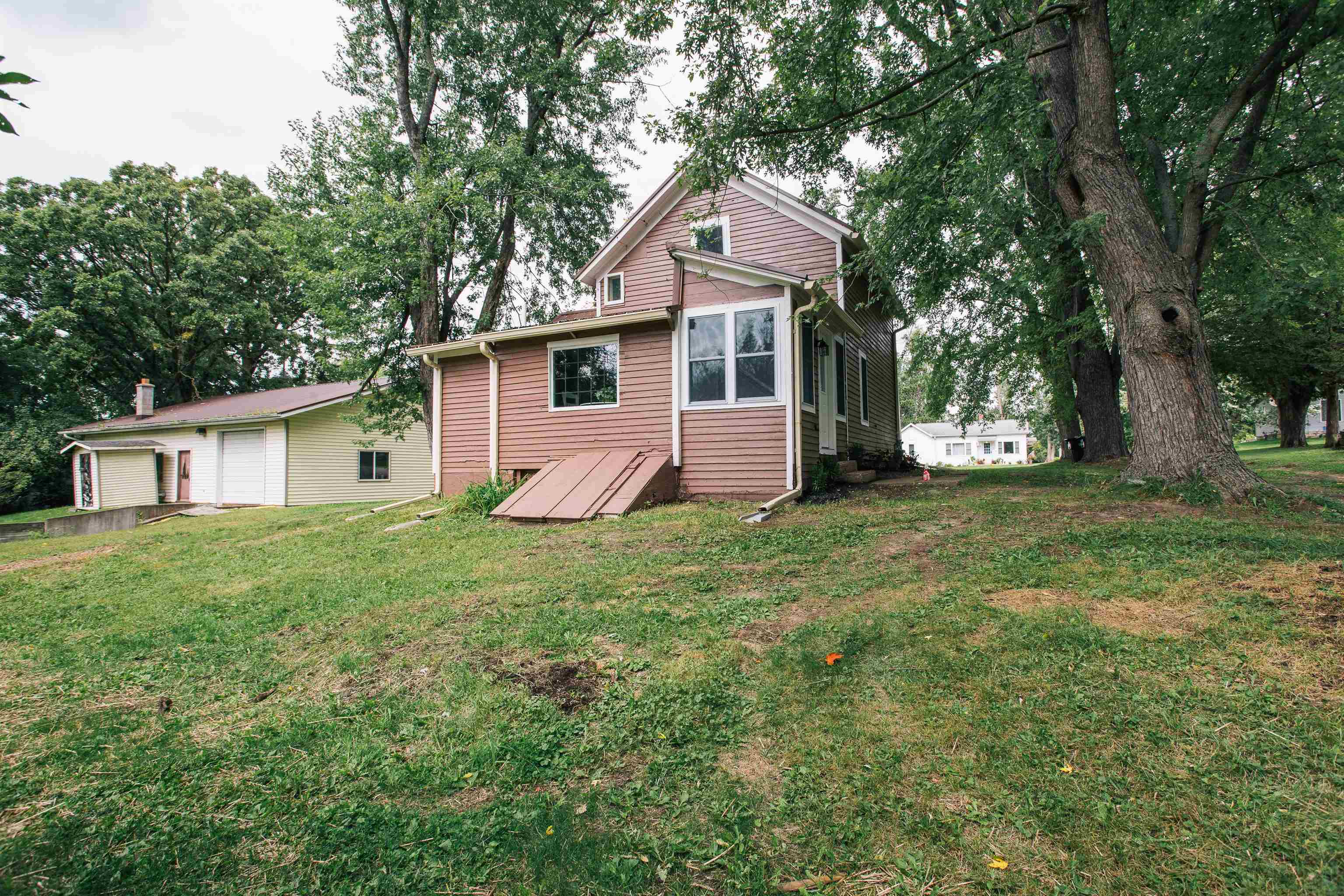 315 W BEGLEY STREET, Greenwood, Wisconsin 54437, 3 Bedrooms Bedrooms, ,1 BathroomBathrooms,Residential,For Sale,315 W BEGLEY STREET,22504213