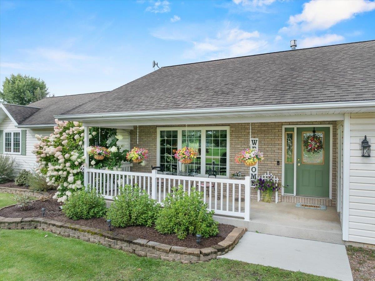 203536 SUN RIDGE DRIVE, Spencer, Wisconsin 54479, 4 Bedrooms Bedrooms, ,3 BathroomsBathrooms,Residential,For Sale,203536 SUN RIDGE DRIVE,22504385