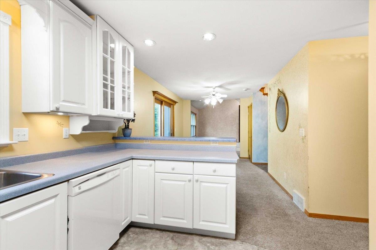 3610 43RD STREET SOUTH, Wisconsin Rapids, Wisconsin 54494, 3 Bedrooms Bedrooms, ,2 BathroomsBathrooms,Residential,For Sale,3610 43RD STREET SOUTH,22504440