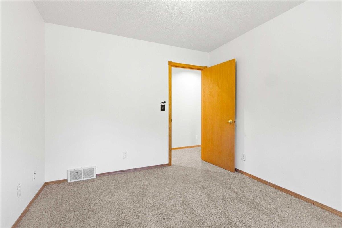 3610 43RD STREET SOUTH, Wisconsin Rapids, Wisconsin 54494, 3 Bedrooms Bedrooms, ,2 BathroomsBathrooms,Residential,For Sale,3610 43RD STREET SOUTH,22504440