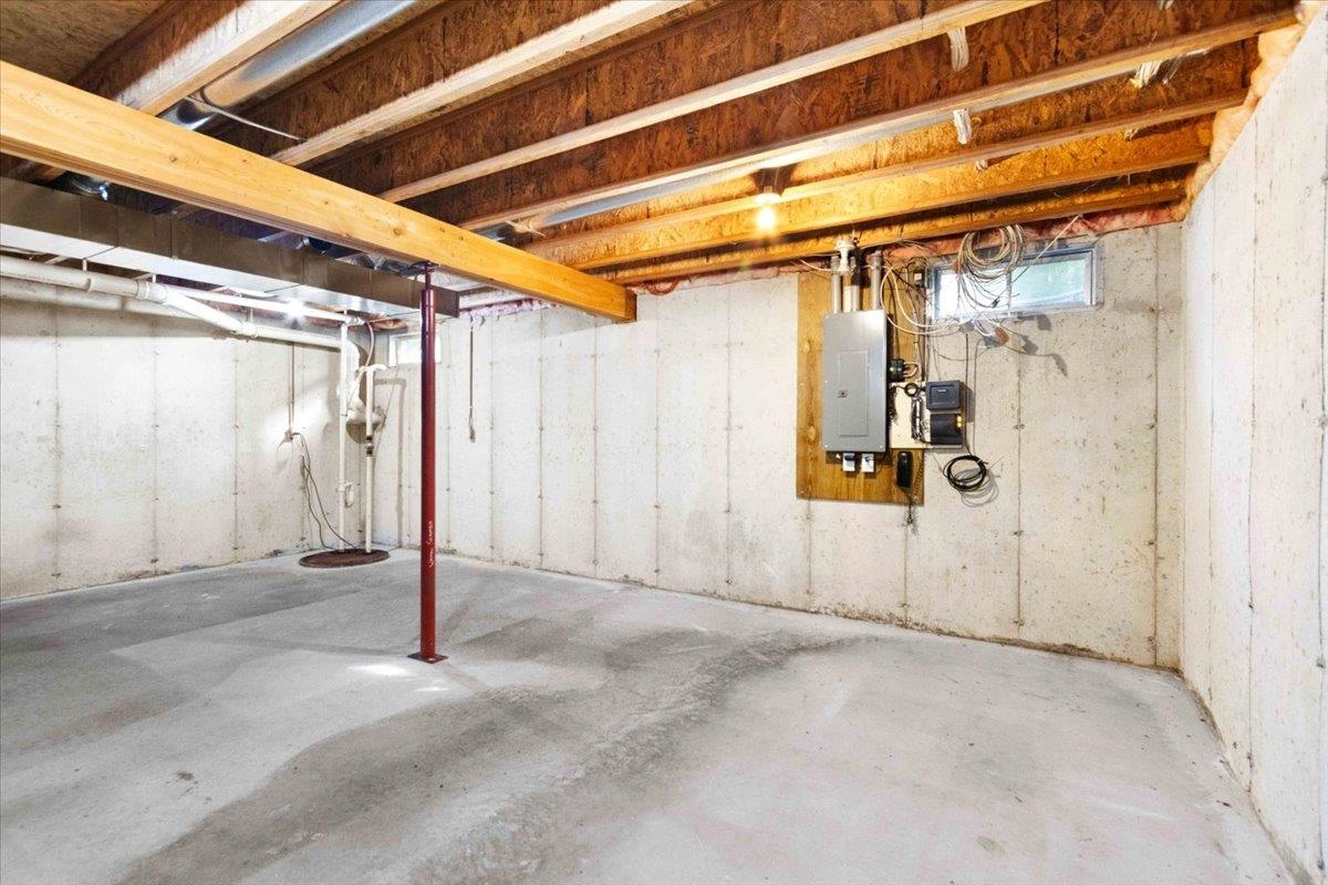 3610 43RD STREET SOUTH, Wisconsin Rapids, Wisconsin 54494, 3 Bedrooms Bedrooms, ,2 BathroomsBathrooms,Residential,For Sale,3610 43RD STREET SOUTH,22504440