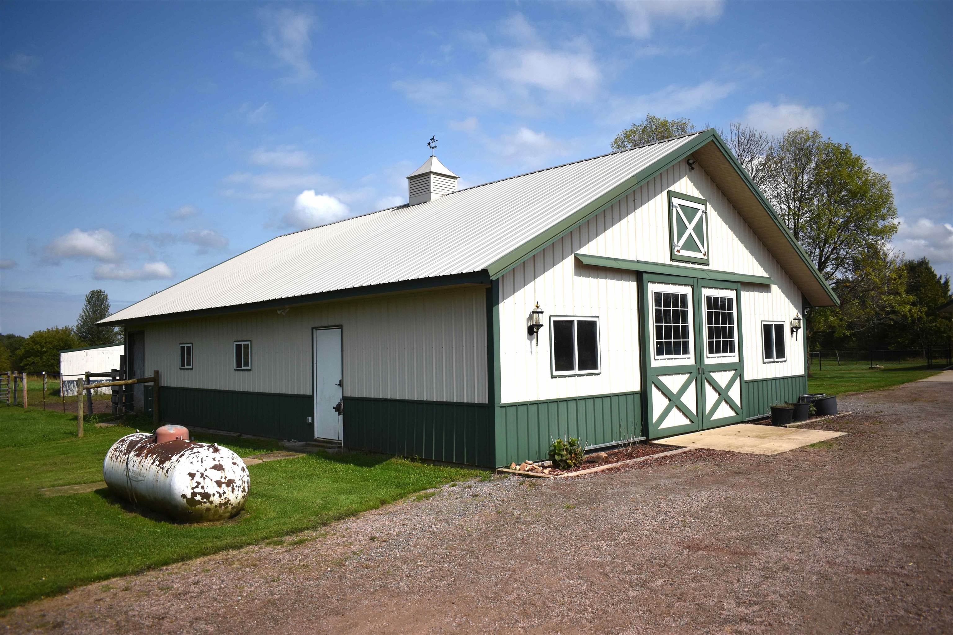 5352 COUNTY HIGHWAY F, Wisconsin Rapids, Wisconsin 54495, 3 Bedrooms Bedrooms, ,2 BathroomsBathrooms,Residential,For Sale,5352 COUNTY HIGHWAY F,22504454