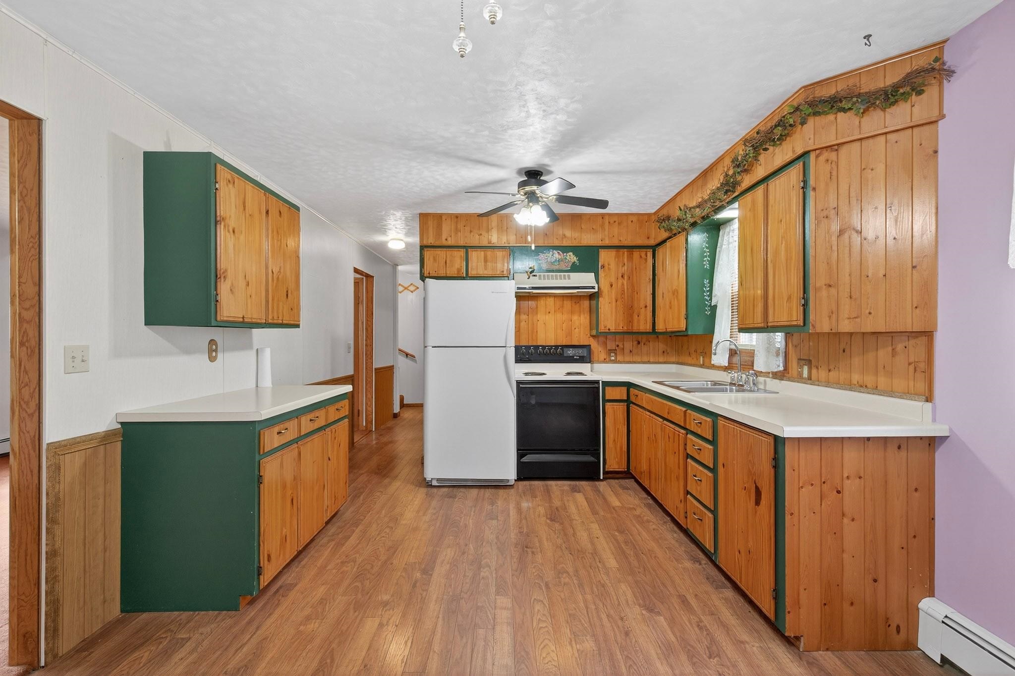 2610 GAYNOR AVENUE, Wisconsin Rapids, Wisconsin 54495, 4 Bedrooms Bedrooms, ,1 BathroomBathrooms,Residential,For Sale,2610 GAYNOR AVENUE,22504482