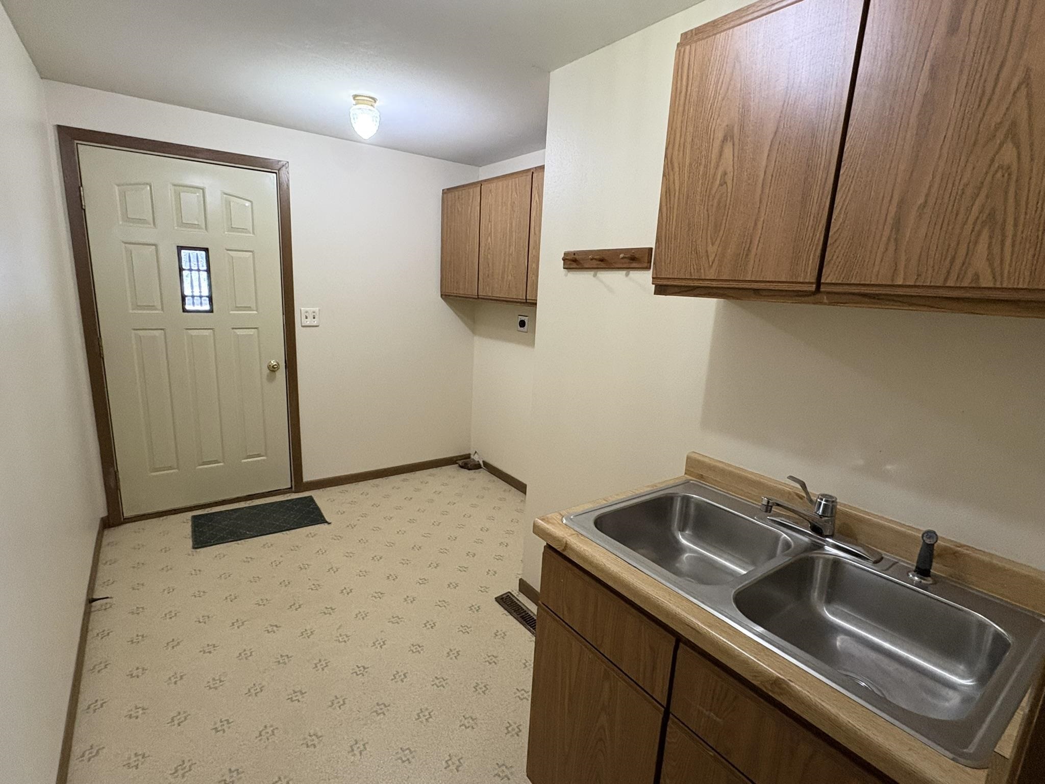 8335 VEEDUM STREET, Pittsville, Wisconsin 54466, 2 Bedrooms Bedrooms, ,1 BathroomBathrooms,Residential,For Sale,8335 VEEDUM STREET,22504499