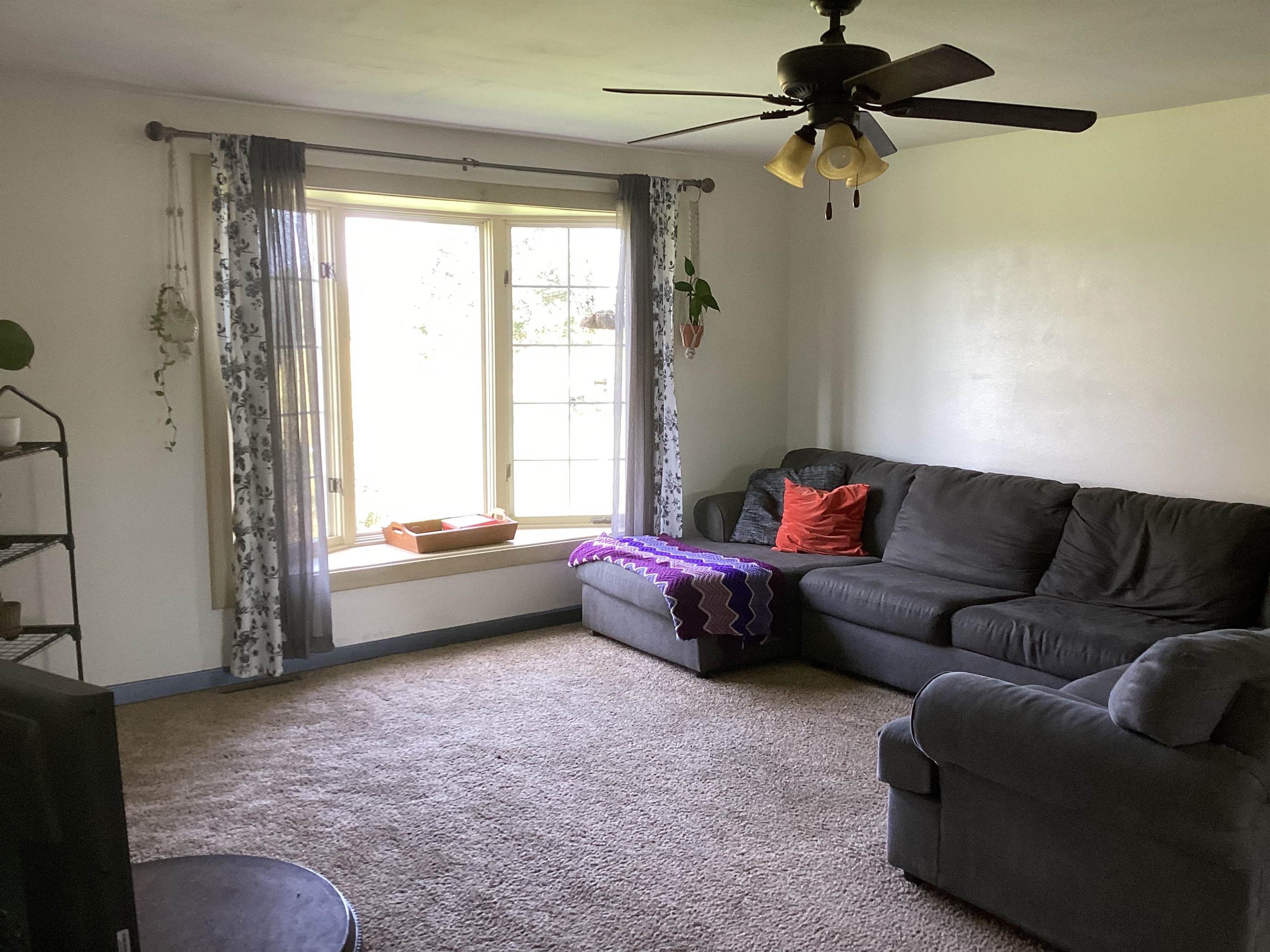 236934 EAU CLAIRE RIVER ROAD, Aniwa, Wisconsin 54408, 5 Bedrooms Bedrooms, ,2 BathroomsBathrooms,Residential,For Sale,236934 EAU CLAIRE RIVER ROAD,22504513