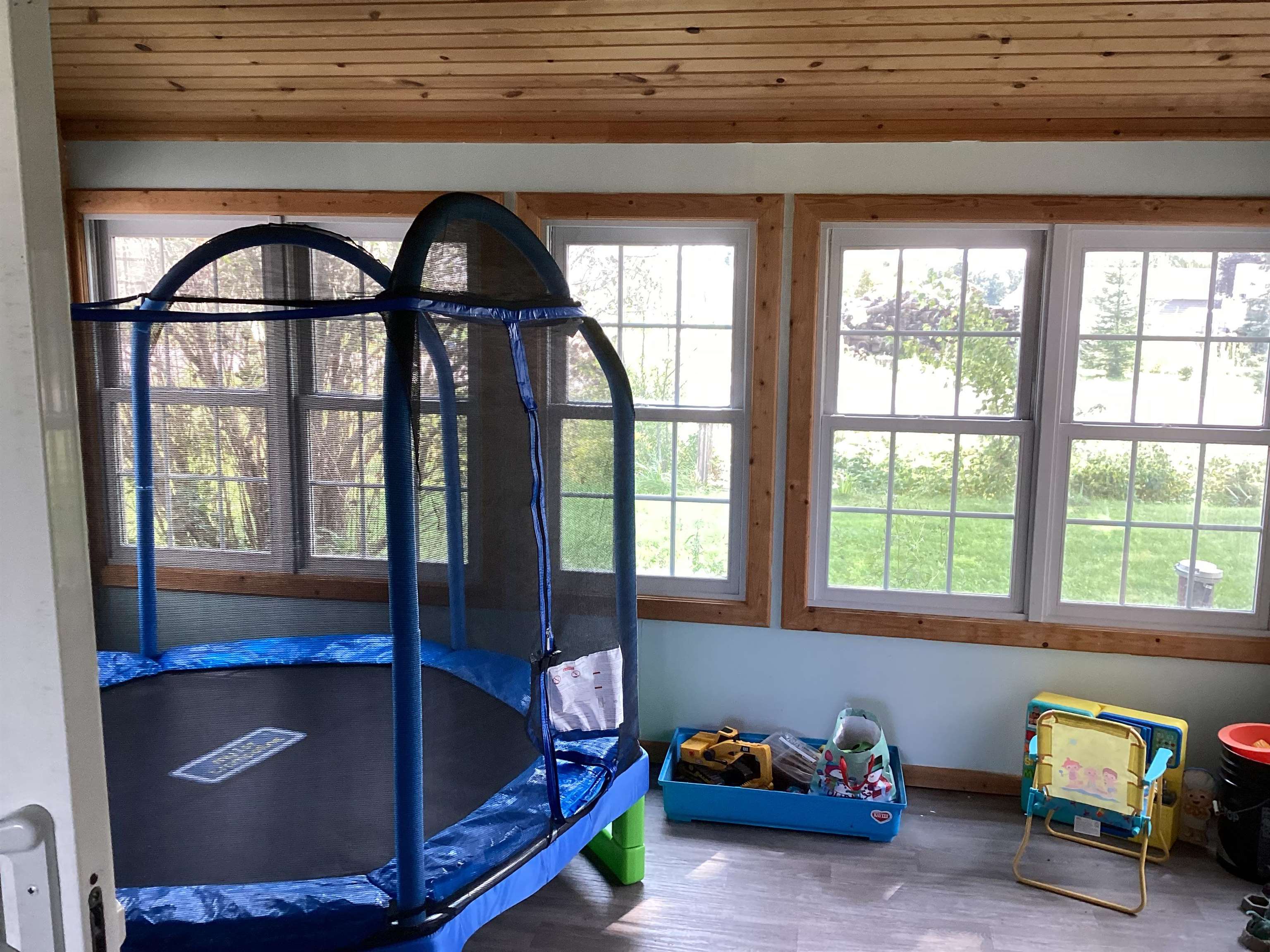 236934 EAU CLAIRE RIVER ROAD, Aniwa, Wisconsin 54408, 5 Bedrooms Bedrooms, ,2 BathroomsBathrooms,Residential,For Sale,236934 EAU CLAIRE RIVER ROAD,22504513