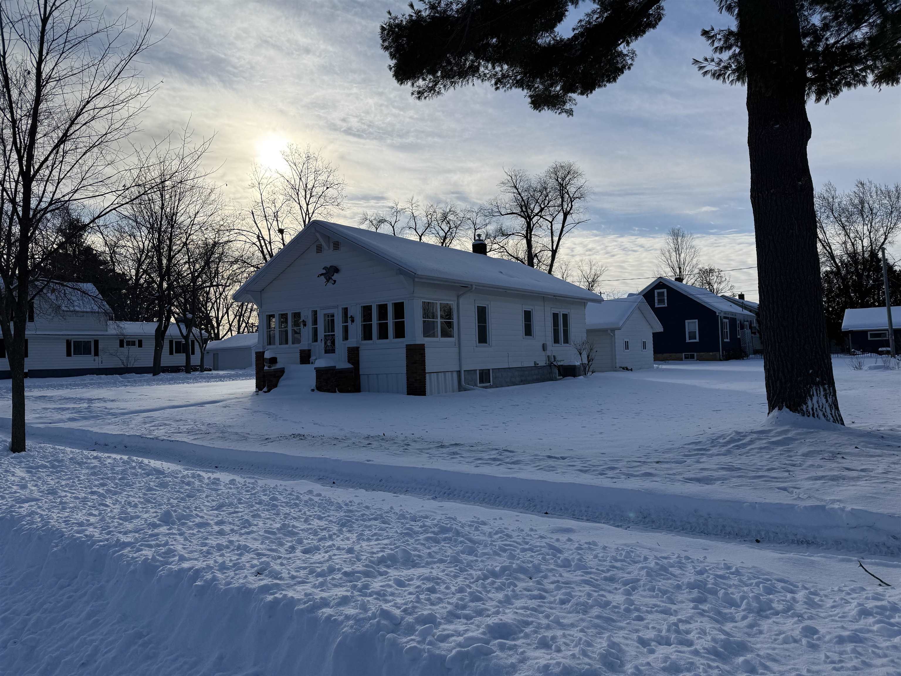311 ALEXANDER AVENUE, Port Edwards, Wisconsin 54469, 2 Bedrooms Bedrooms, ,1 BathroomBathrooms,Residential,For Sale,311 ALEXANDER AVENUE,22504534