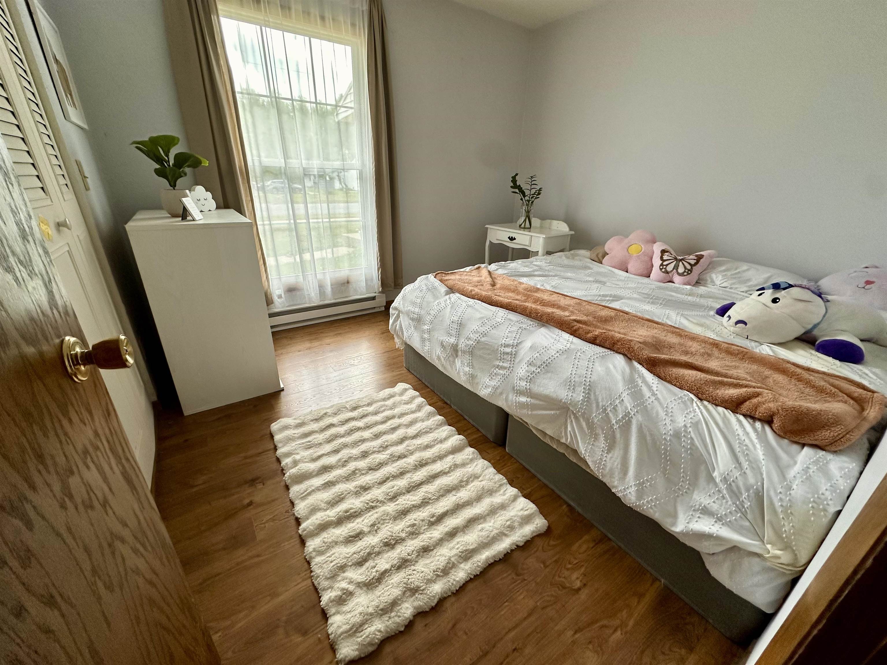 400 FREDERICK STREET NORTH, Stevens Point, Wisconsin 54481, 2 Bedrooms Bedrooms, ,1 BathroomBathrooms,Residential,For Sale,400 FREDERICK STREET NORTH,22504538