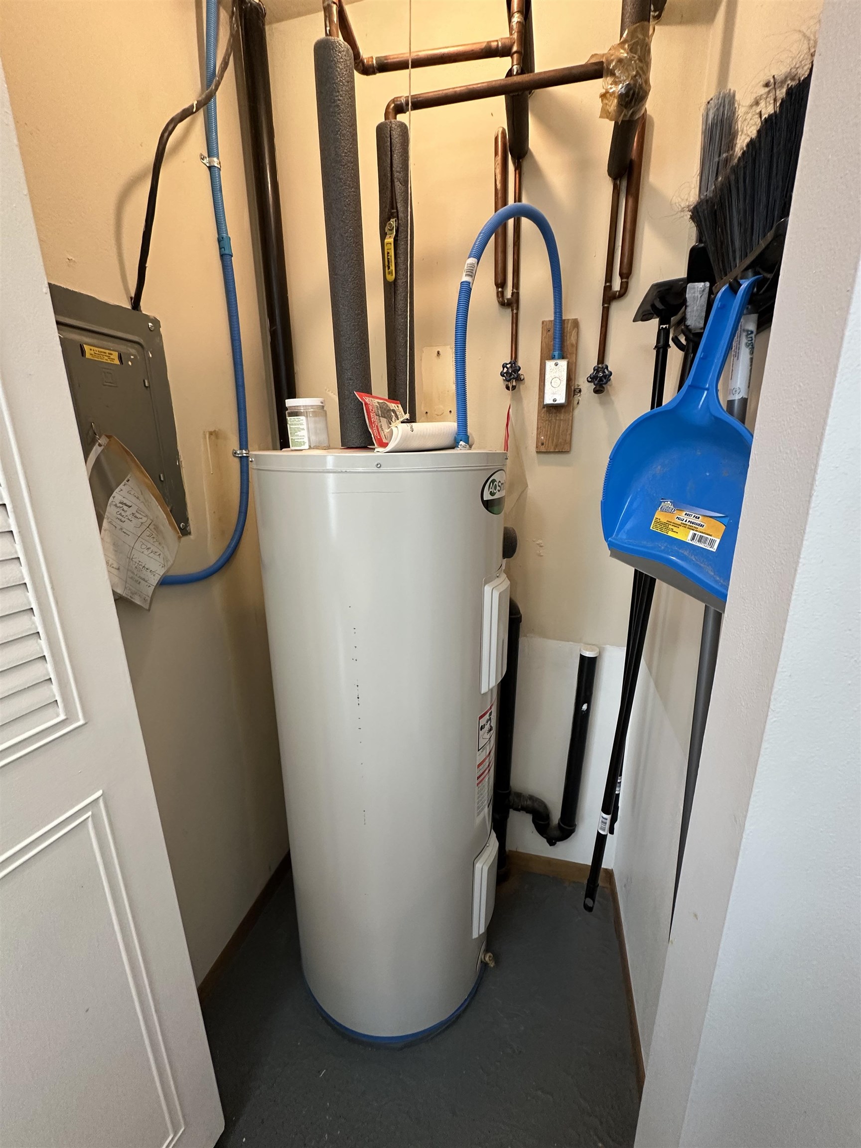 400 FREDERICK STREET NORTH, Stevens Point, Wisconsin 54481, 2 Bedrooms Bedrooms, ,1 BathroomBathrooms,Residential,For Sale,400 FREDERICK STREET NORTH,22504538