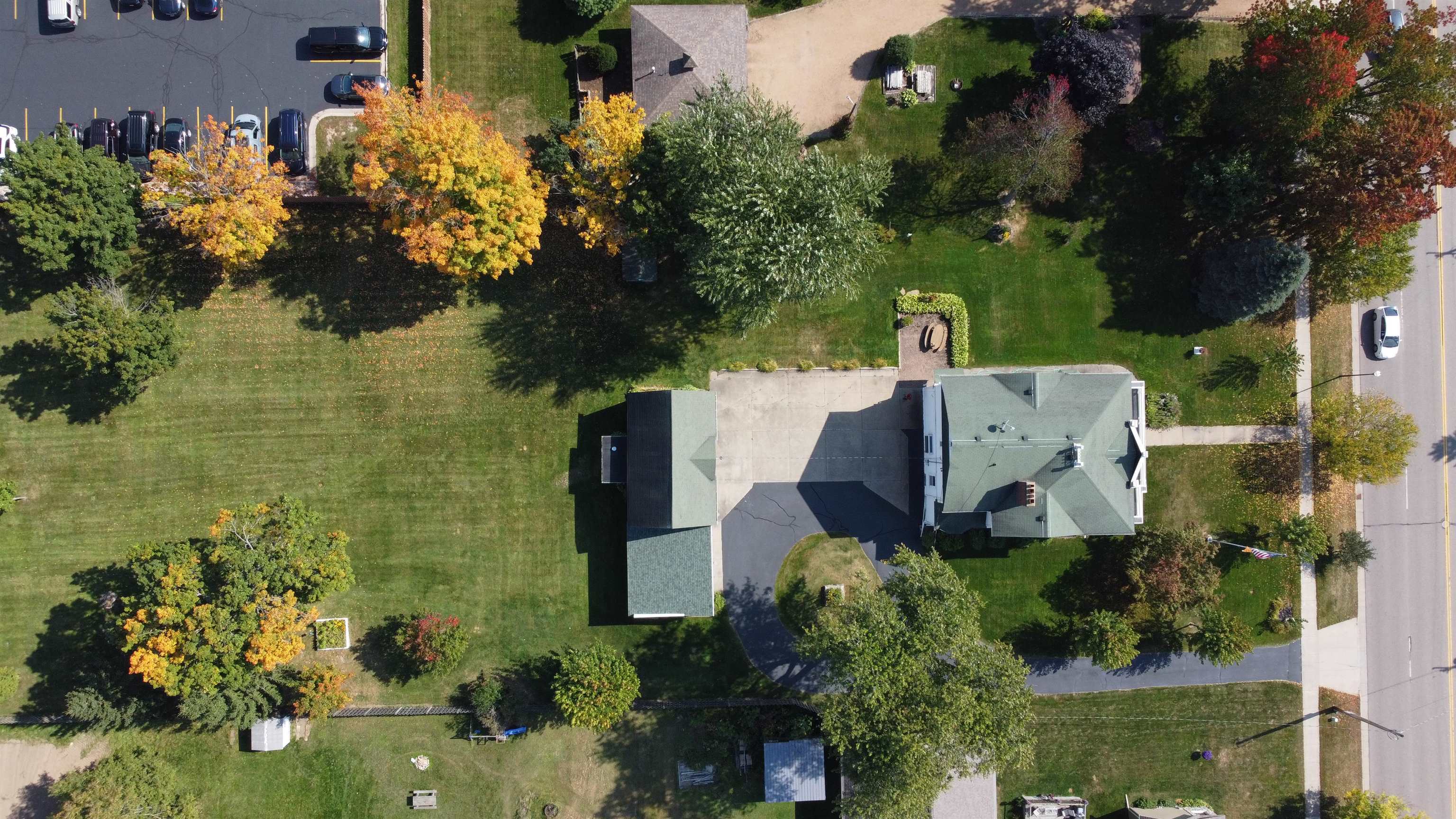 116 5TH AVENUE, Antigo, Wisconsin 54409-0000, 5 Bedrooms Bedrooms, ,3 BathroomsBathrooms,Residential,For Sale,116 5TH AVENUE,22504591