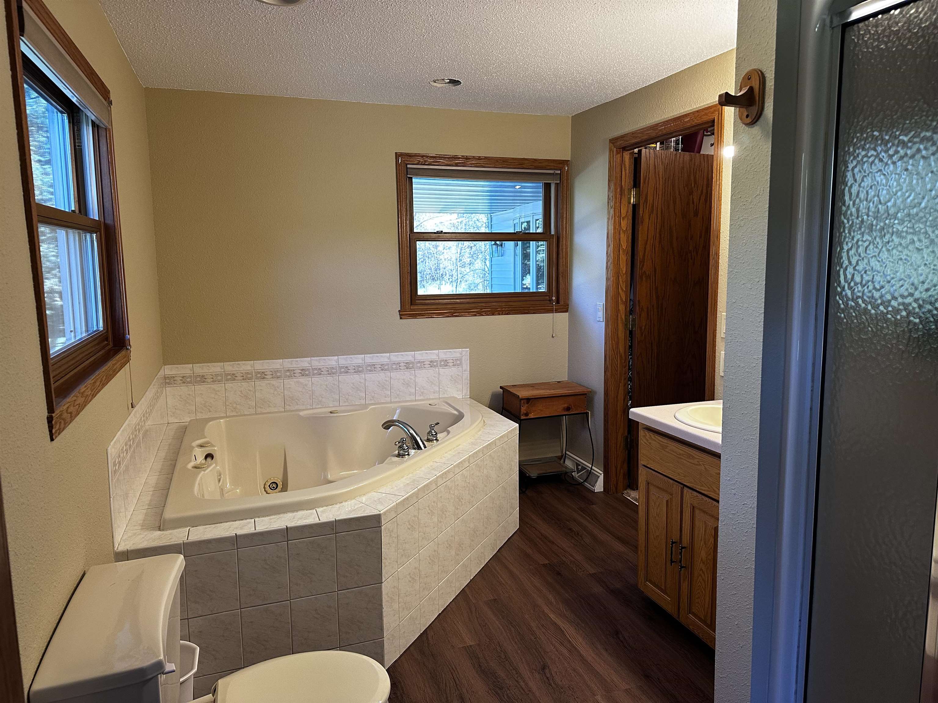 9873 E ANTON ROAD, Clintonville, Wisconsin 54929, 3 Bedrooms Bedrooms, ,2 BathroomsBathrooms,Residential,For Sale,9873 E ANTON ROAD,22504593