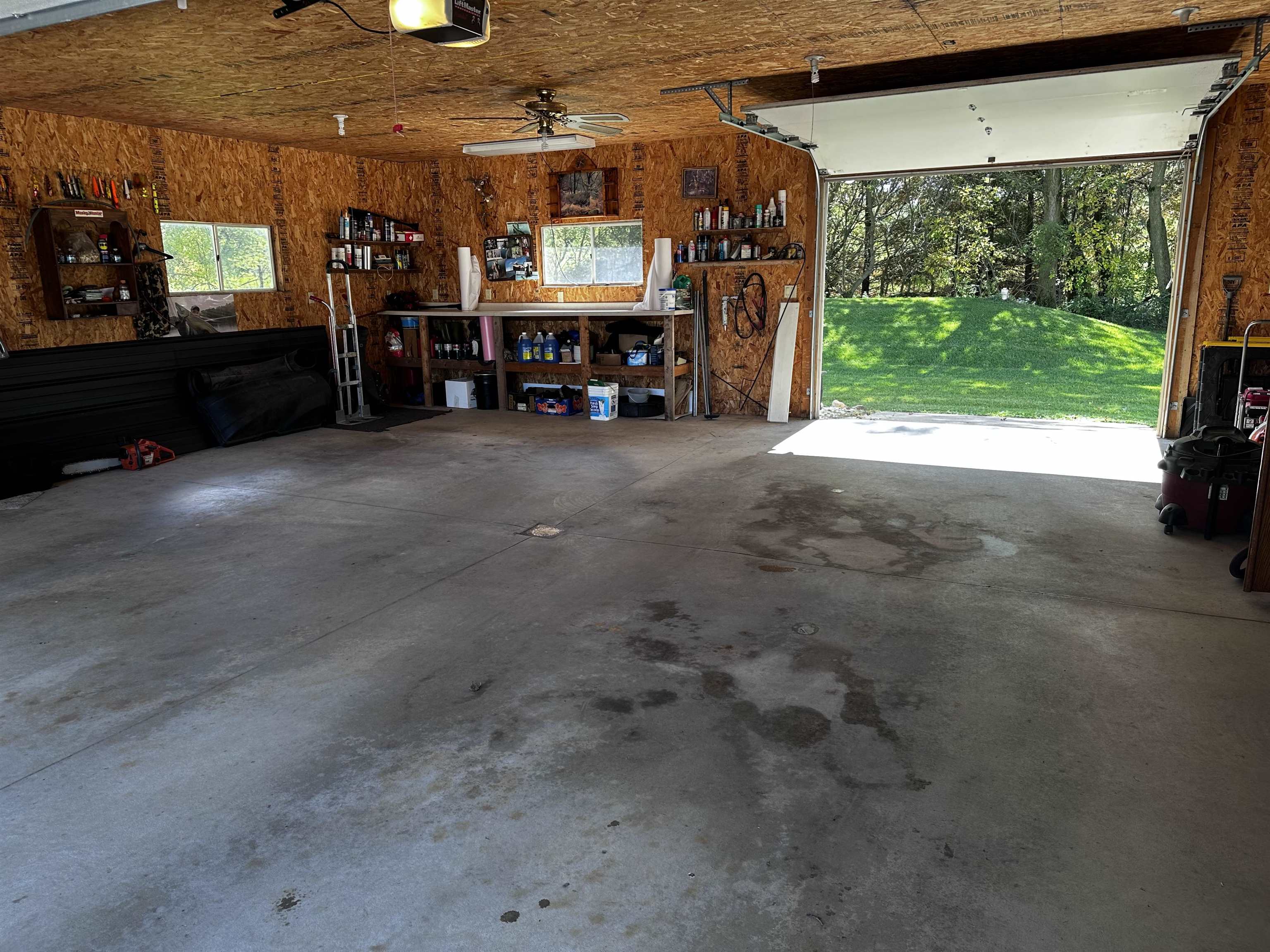 9873 E ANTON ROAD, Clintonville, Wisconsin 54929, 3 Bedrooms Bedrooms, ,2 BathroomsBathrooms,Residential,For Sale,9873 E ANTON ROAD,22504593