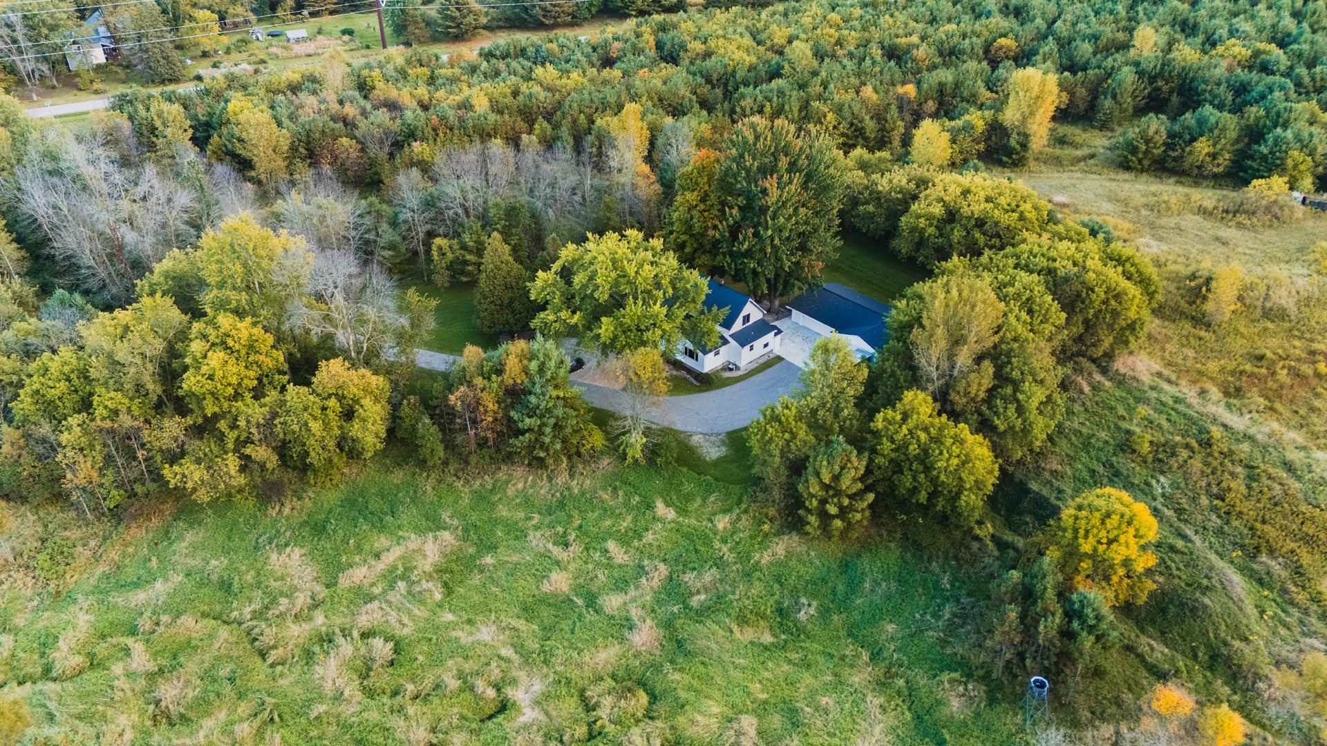 9873 E ANTON ROAD, Clintonville, Wisconsin 54929, 3 Bedrooms Bedrooms, ,2 BathroomsBathrooms,Residential,For Sale,9873 E ANTON ROAD,22504593