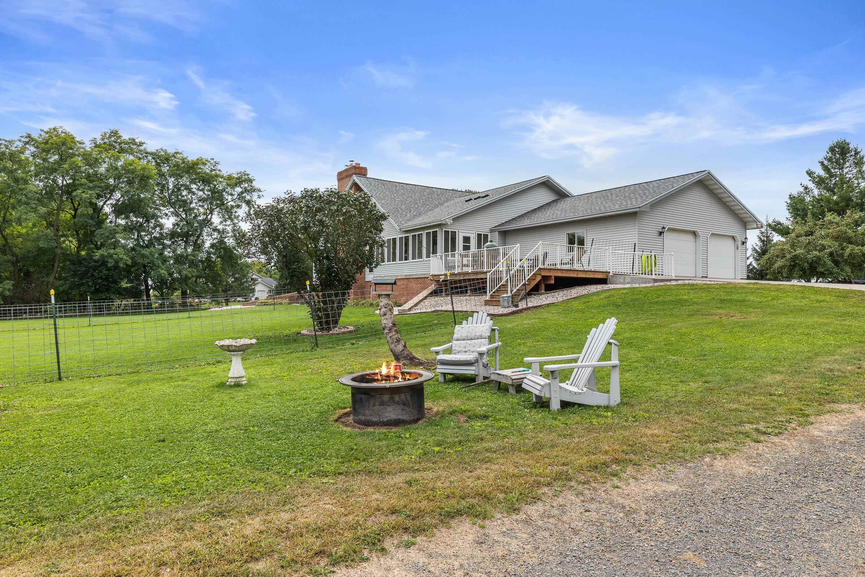 1898 MAPLE ROAD, Rudolph, Wisconsin 54475, 4 Bedrooms Bedrooms, ,3 BathroomsBathrooms,Residential,For Sale,1898 MAPLE ROAD,22504595