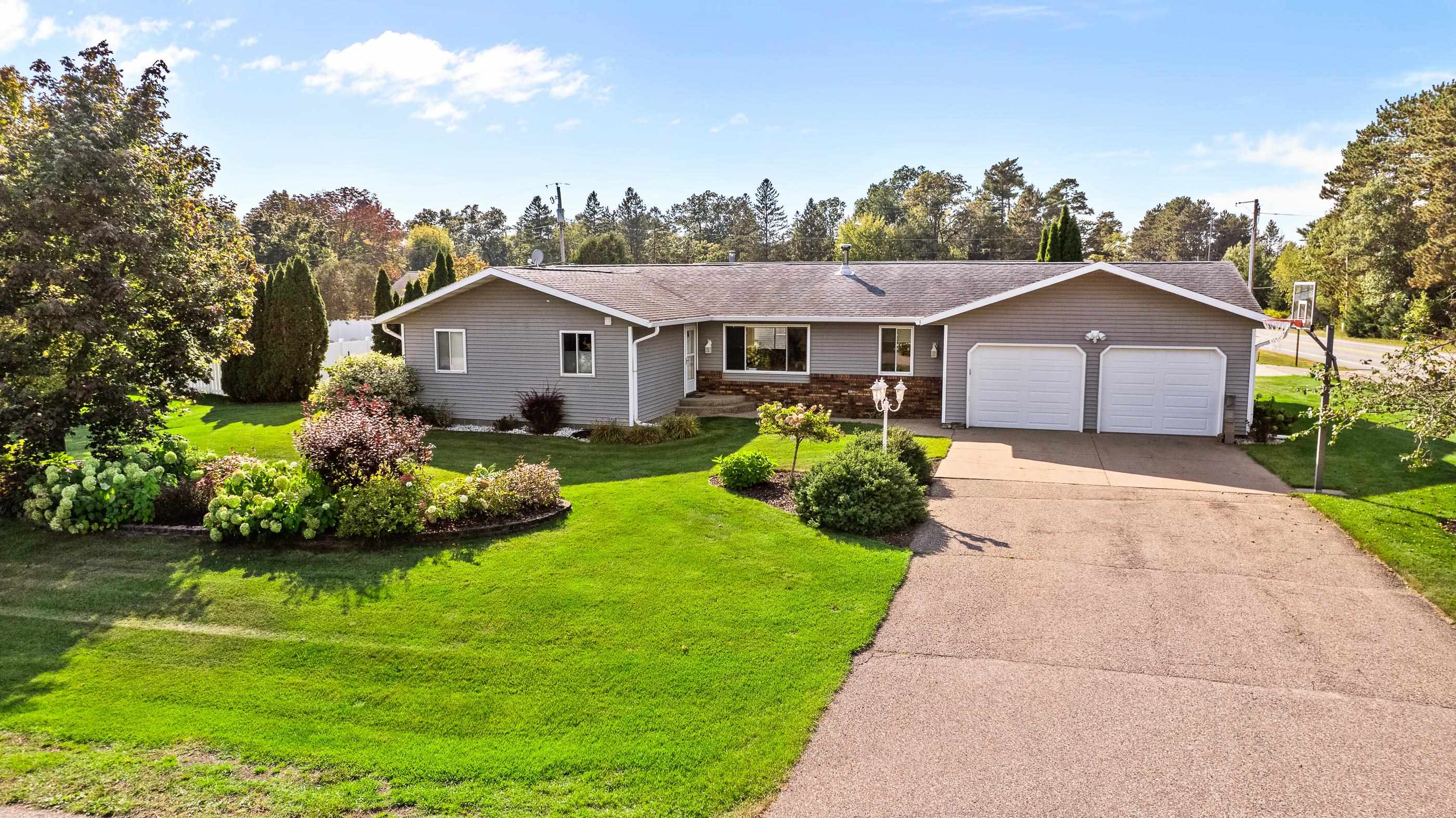 1011 MELODY LANE, Plover, Wisconsin 54467, 4 Bedrooms Bedrooms, ,2 BathroomsBathrooms,Residential,For Sale,1011 MELODY LANE,22504626