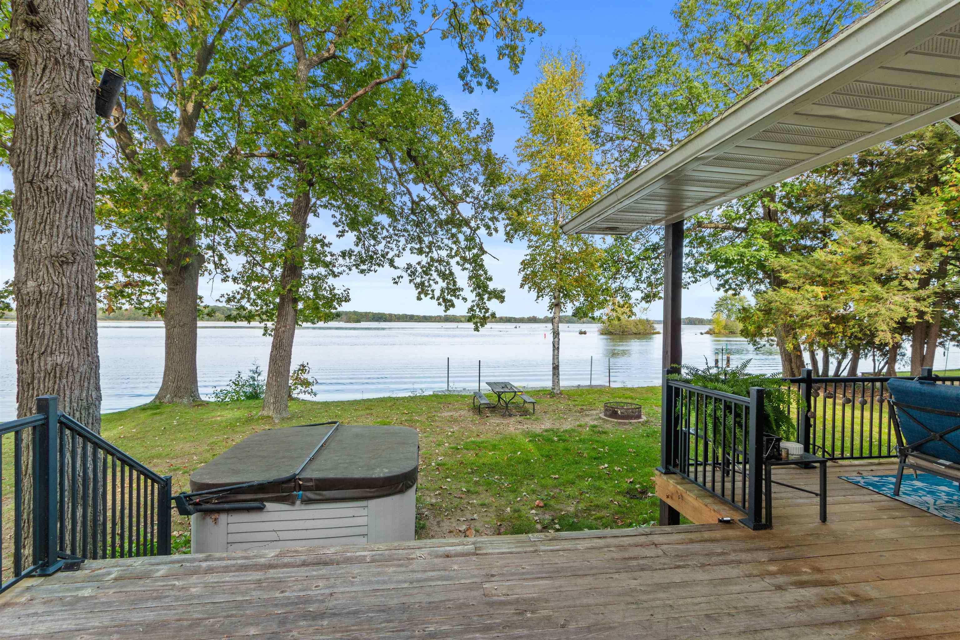 1678 COUNTY ROAD HH WEST, Stevens Point, Wisconsin 54481, 3 Bedrooms Bedrooms, ,2 BathroomsBathrooms,Residential,For Sale,1678 COUNTY ROAD HH WEST,22504710