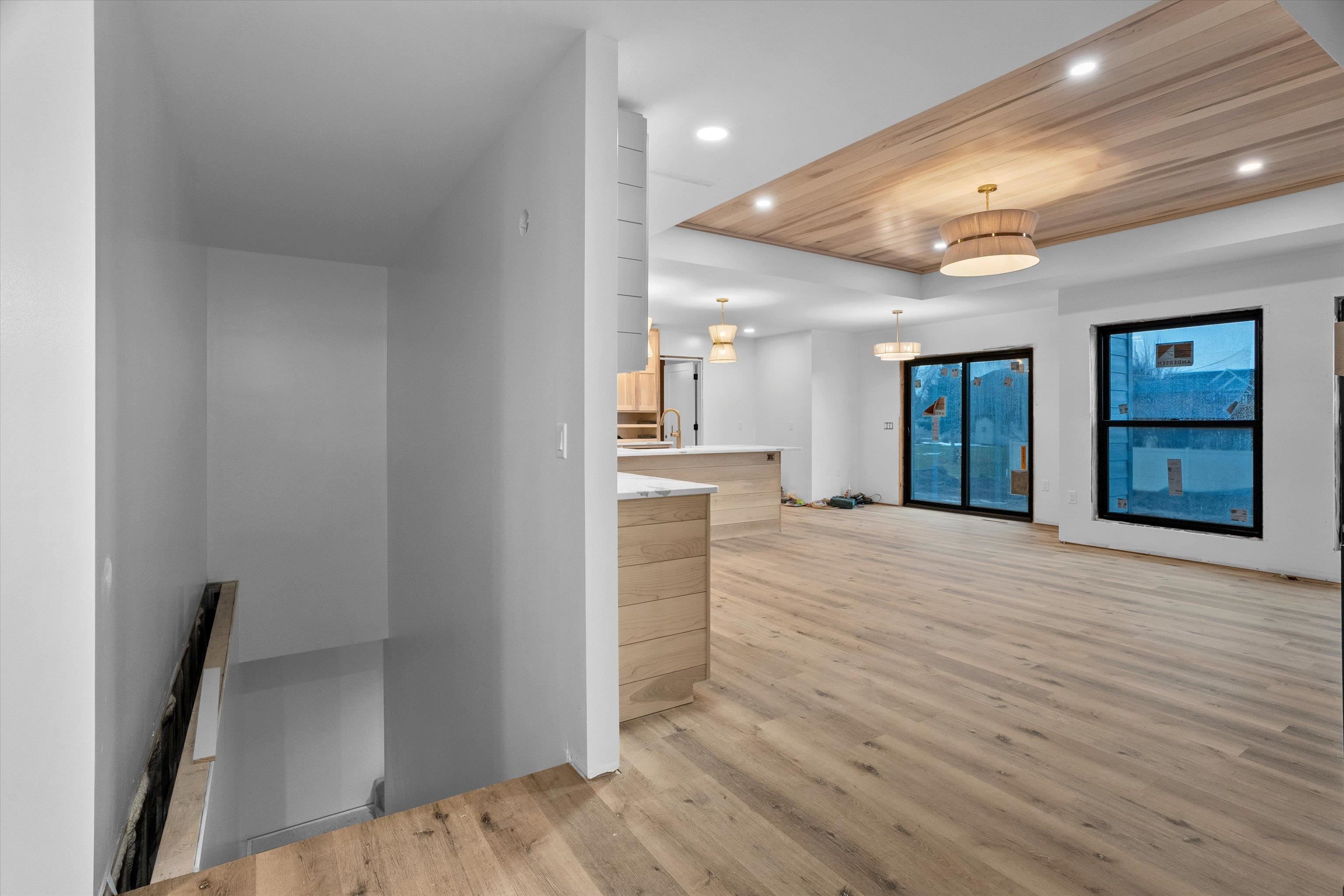 404 S CYPRESS AVENUE, Marshfield, Wisconsin 54449, 5 Bedrooms Bedrooms, ,3 BathroomsBathrooms,Residential,For Sale,404 S CYPRESS AVENUE,22504718