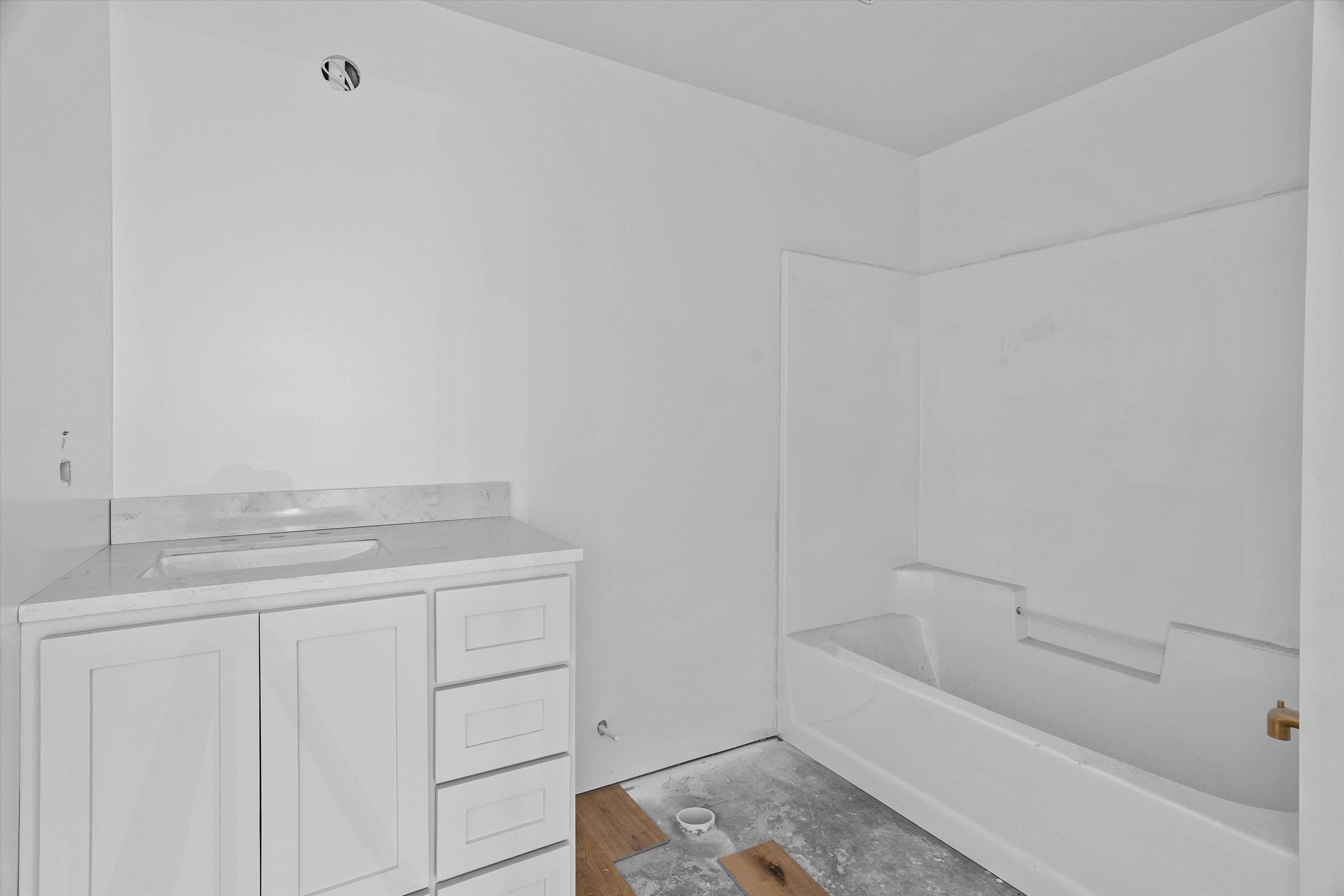 404 S CYPRESS AVENUE, Marshfield, Wisconsin 54449, 5 Bedrooms Bedrooms, ,3 BathroomsBathrooms,Residential,For Sale,404 S CYPRESS AVENUE,22504718