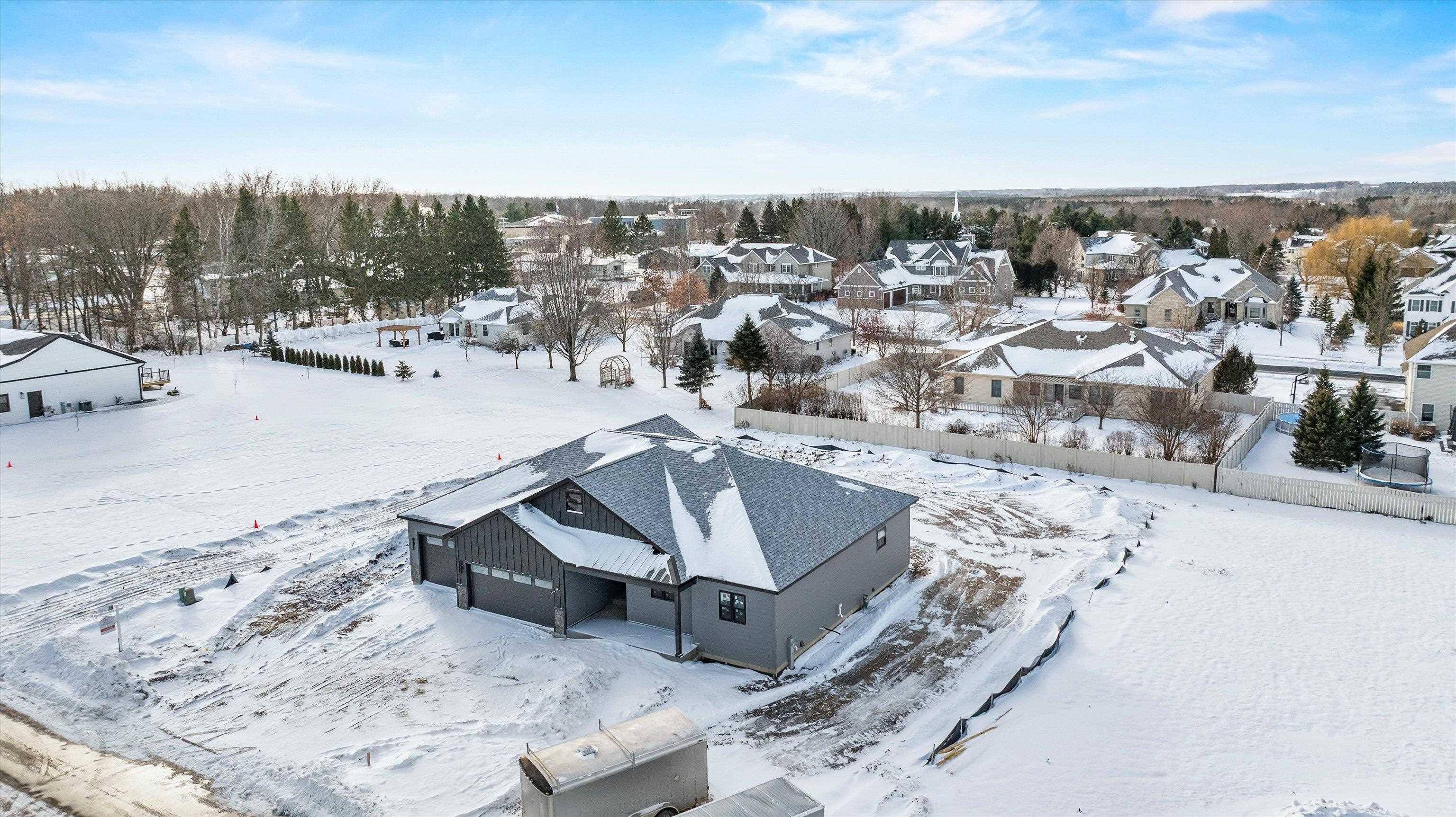 404 S CYPRESS AVENUE, Marshfield, Wisconsin 54449, 5 Bedrooms Bedrooms, ,3 BathroomsBathrooms,Residential,For Sale,404 S CYPRESS AVENUE,22504718