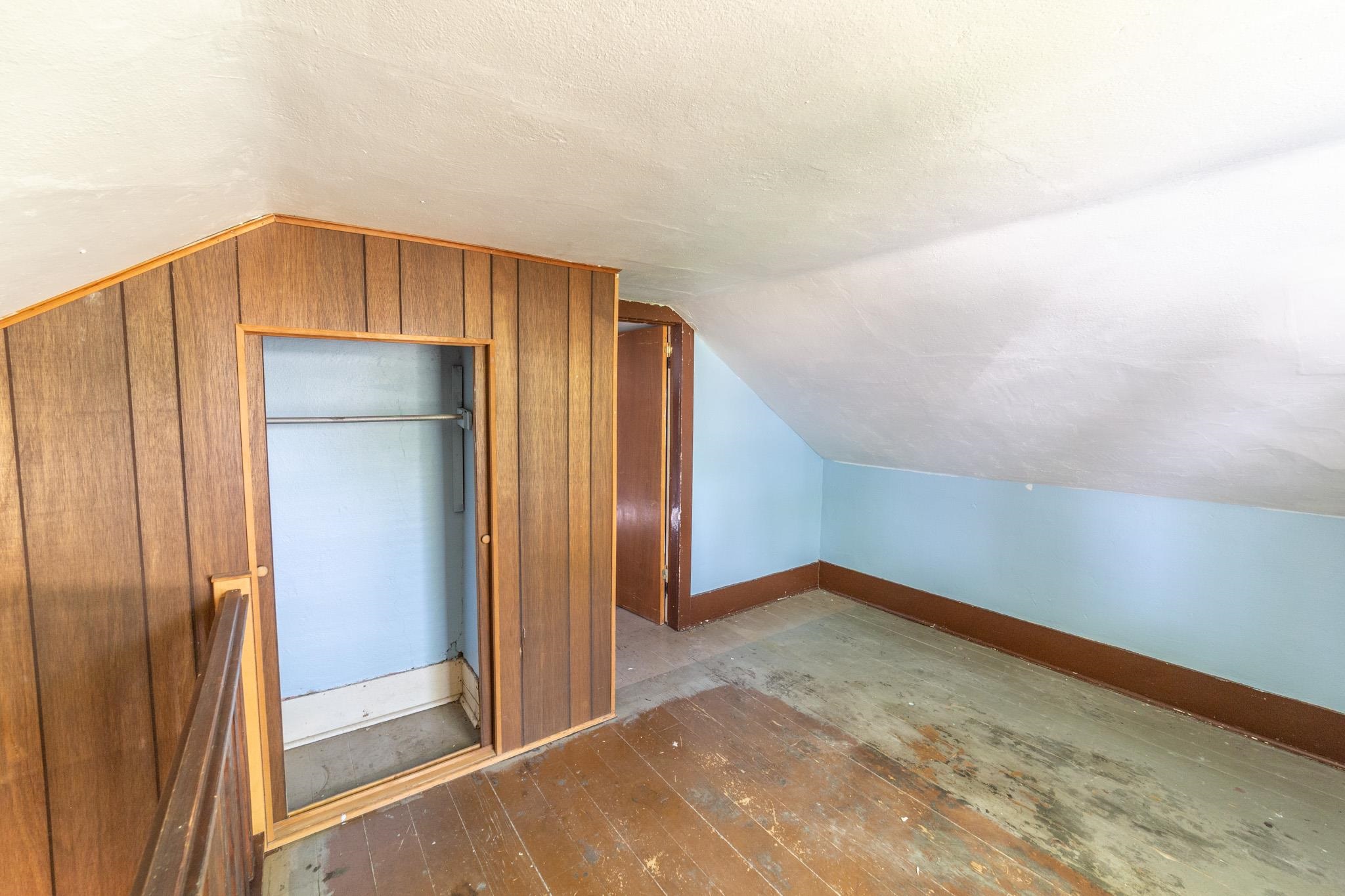 310 N MAPLE AVENUE, Marshfield, Wisconsin 54449, 5 Bedrooms Bedrooms, ,1 BathroomBathrooms,Residential,For Sale,310 N MAPLE AVENUE,22504751