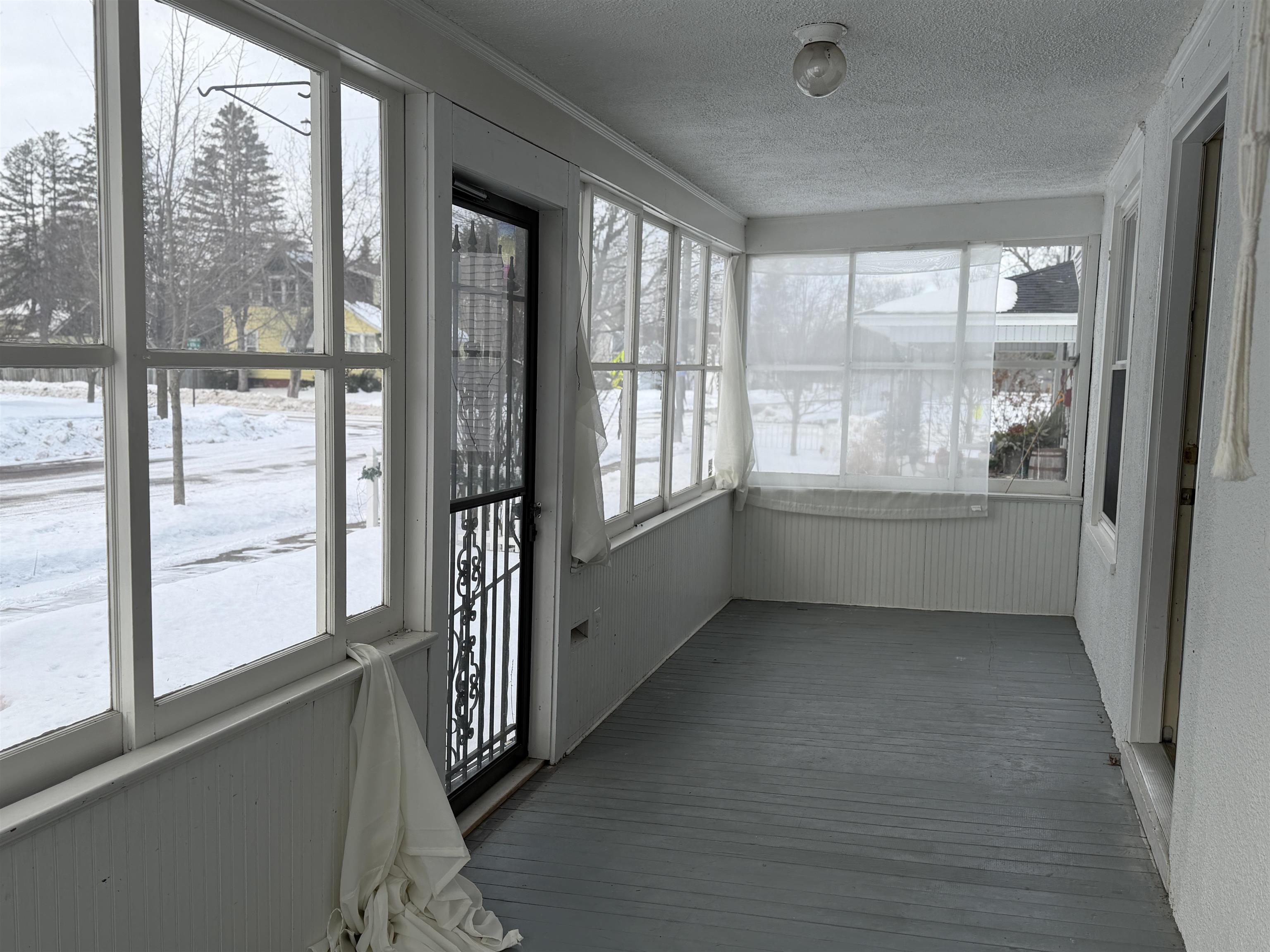 427 N 6TH AVENUE, Wausau, Wisconsin 54401, 3 Bedrooms Bedrooms, ,1 BathroomBathrooms,Residential,For Sale,427 N 6TH AVENUE,22504795