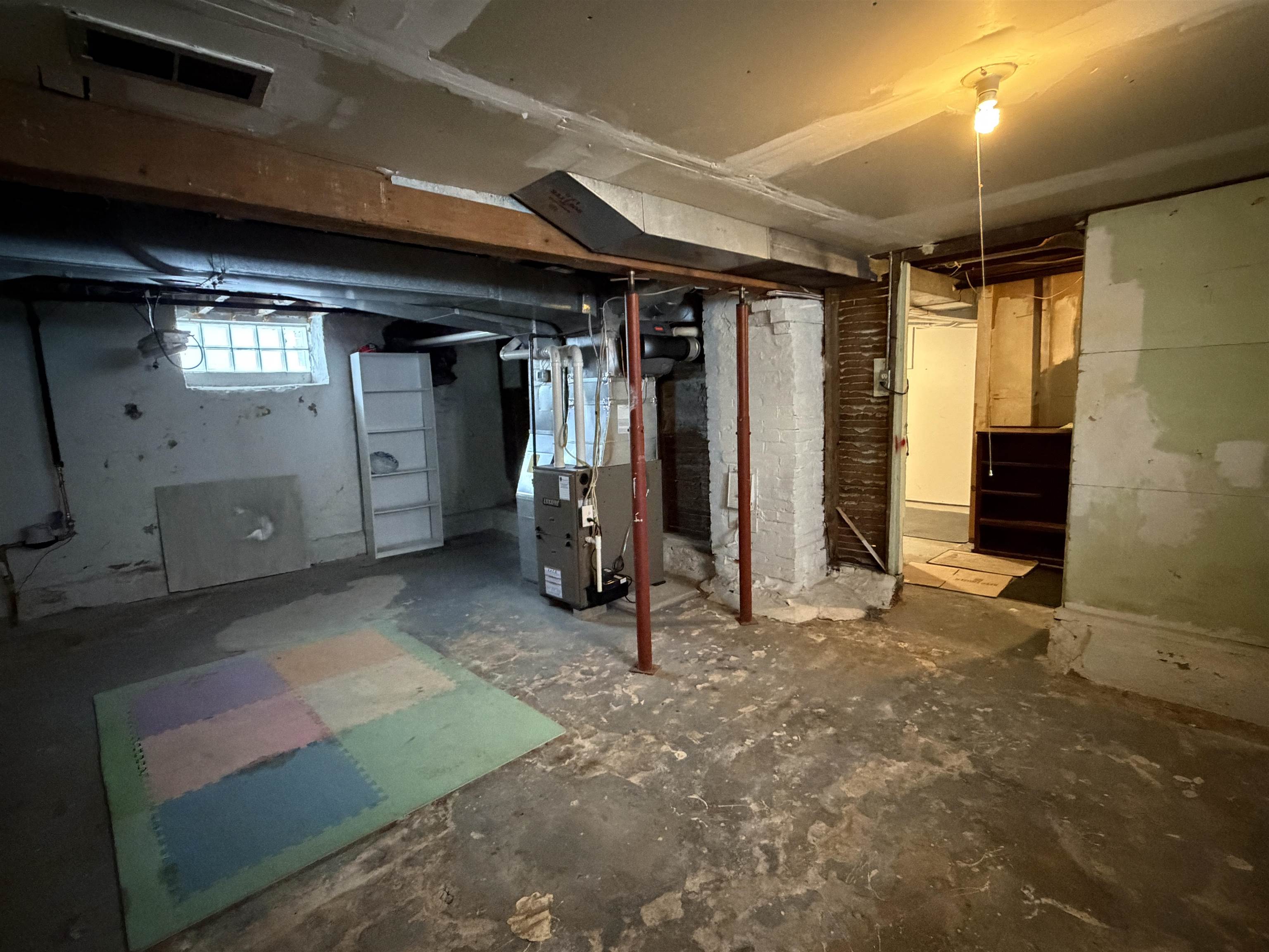 427 N 6TH AVENUE, Wausau, Wisconsin 54401, 3 Bedrooms Bedrooms, ,1 BathroomBathrooms,Residential,For Sale,427 N 6TH AVENUE,22504795