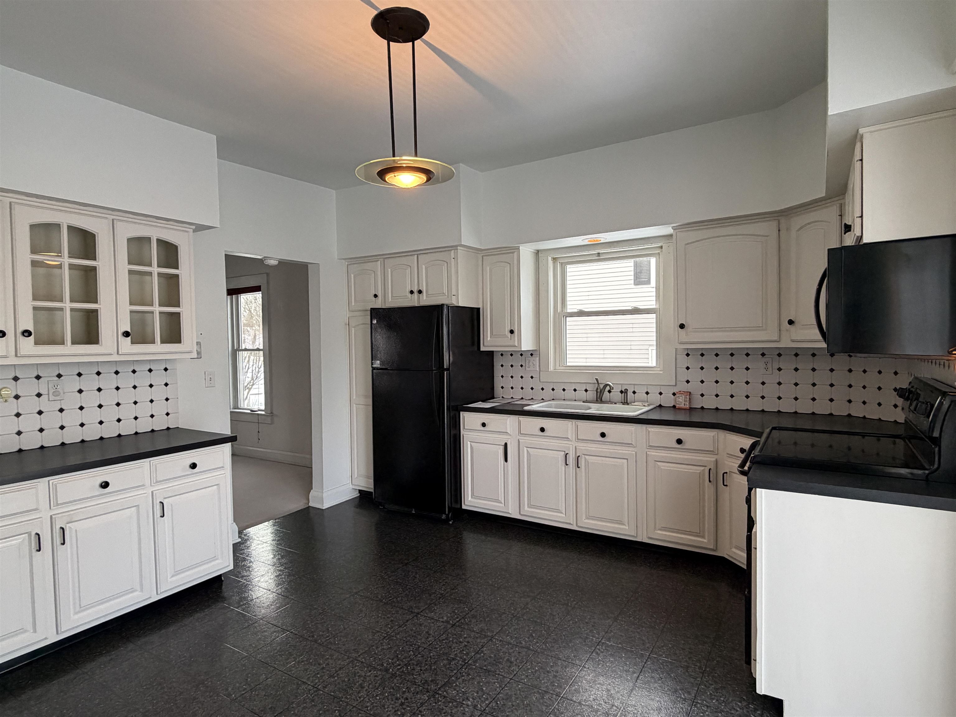 427 N 6TH AVENUE, Wausau, Wisconsin 54401, 3 Bedrooms Bedrooms, ,1 BathroomBathrooms,Residential,For Sale,427 N 6TH AVENUE,22504795