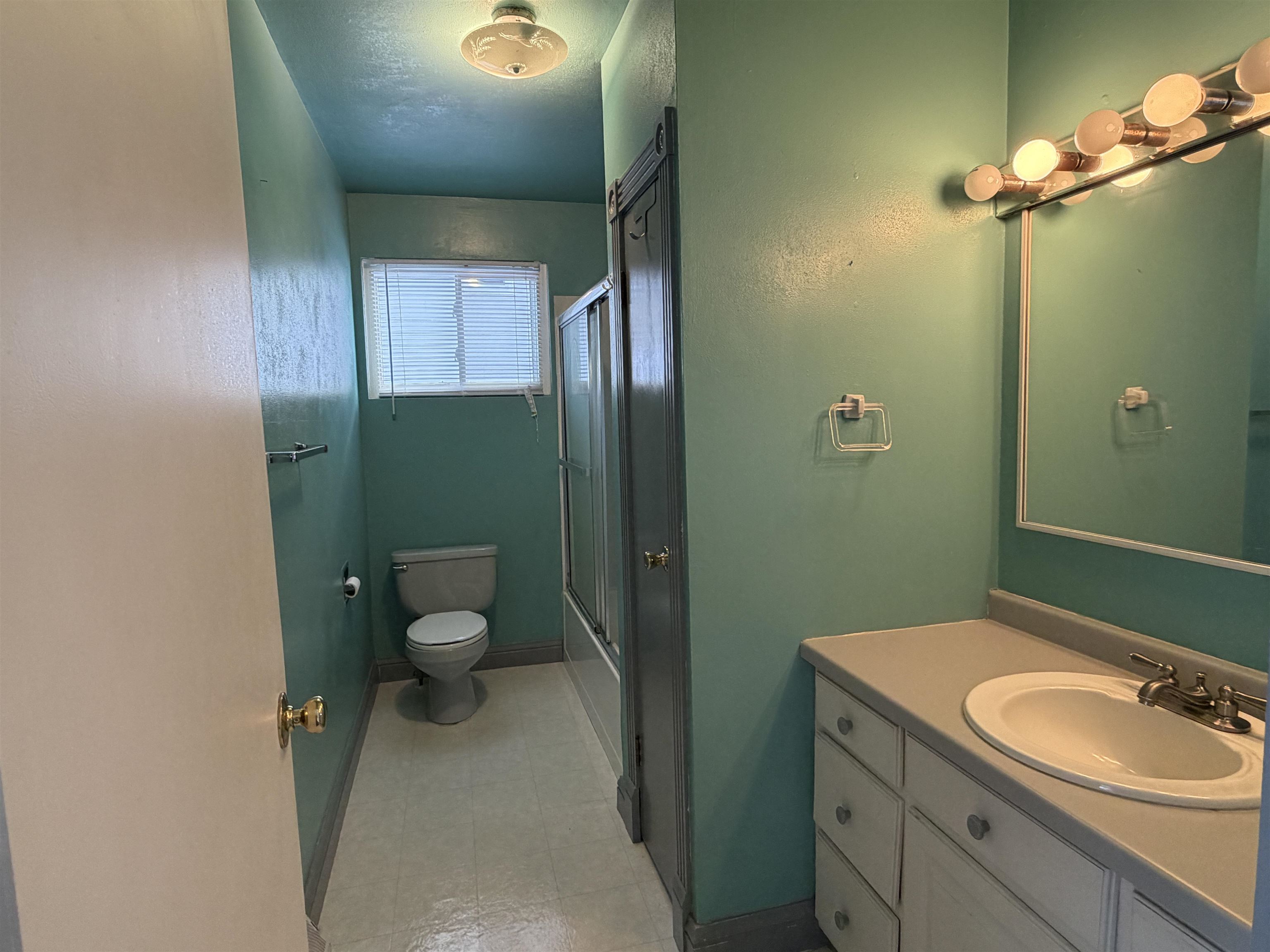 427 N 6TH AVENUE, Wausau, Wisconsin 54401, 3 Bedrooms Bedrooms, ,1 BathroomBathrooms,Residential,For Sale,427 N 6TH AVENUE,22504795