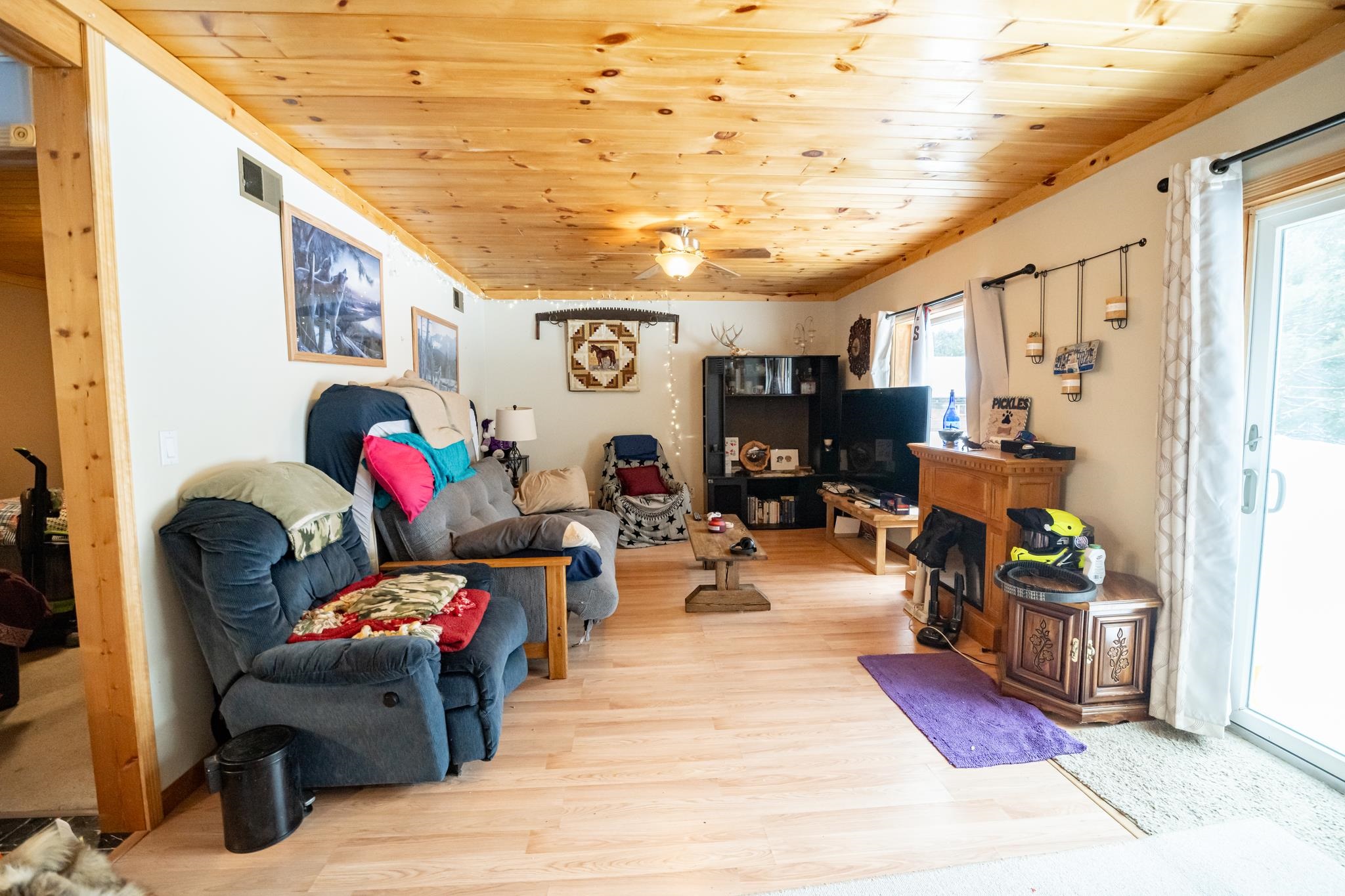 6050 CTH Y, Hazelhurst, Wisconsin 53531, 3 Bedrooms Bedrooms, ,3 BathroomsBathrooms,Residential,For Sale,6050 CTH Y,22504802