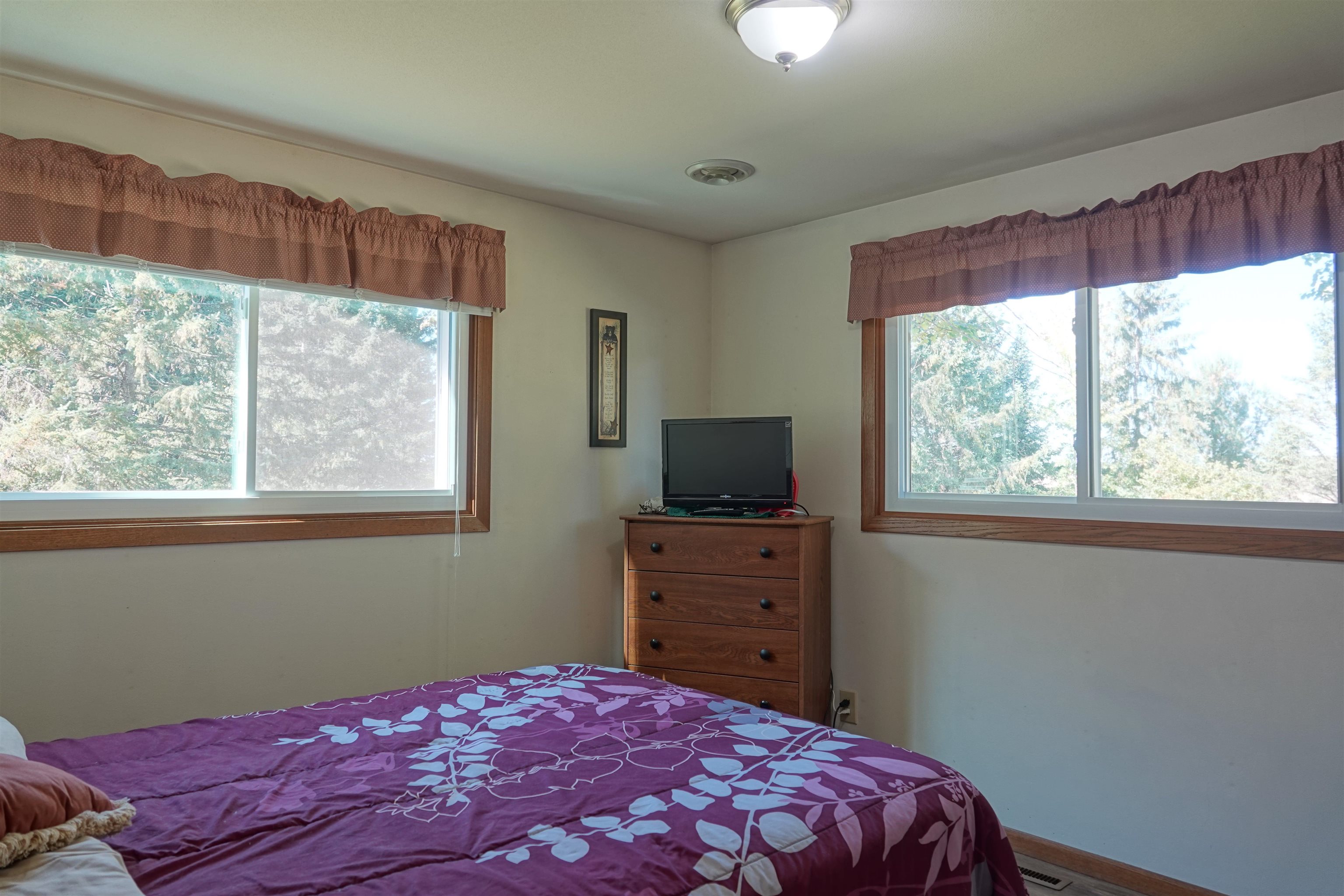 W5060 ELM AVENUE, Stetsonville, Wisconsin 54480, 3 Bedrooms Bedrooms, ,2 BathroomsBathrooms,Residential,For Sale,W5060 ELM AVENUE,22504809