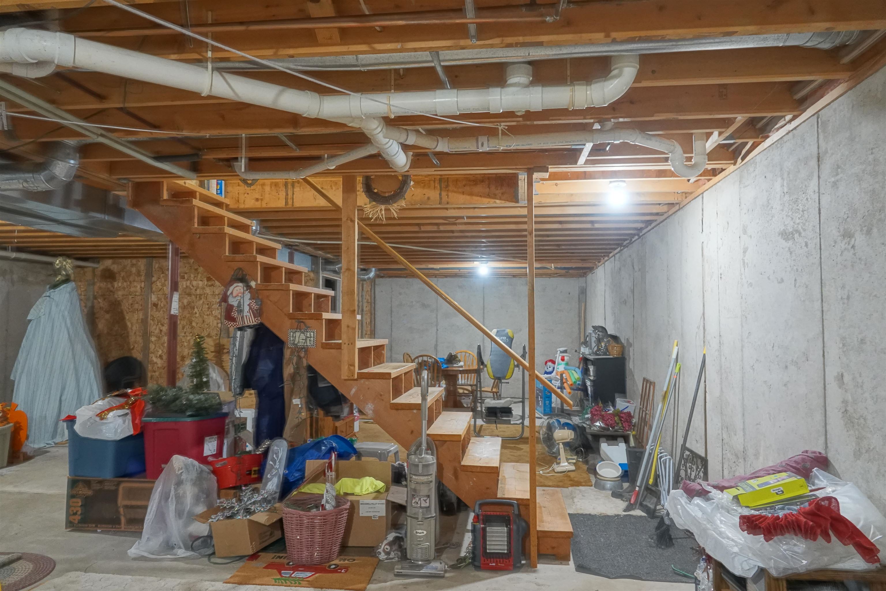 W5060 ELM AVENUE, Stetsonville, Wisconsin 54480, 3 Bedrooms Bedrooms, ,2 BathroomsBathrooms,Residential,For Sale,W5060 ELM AVENUE,22504809