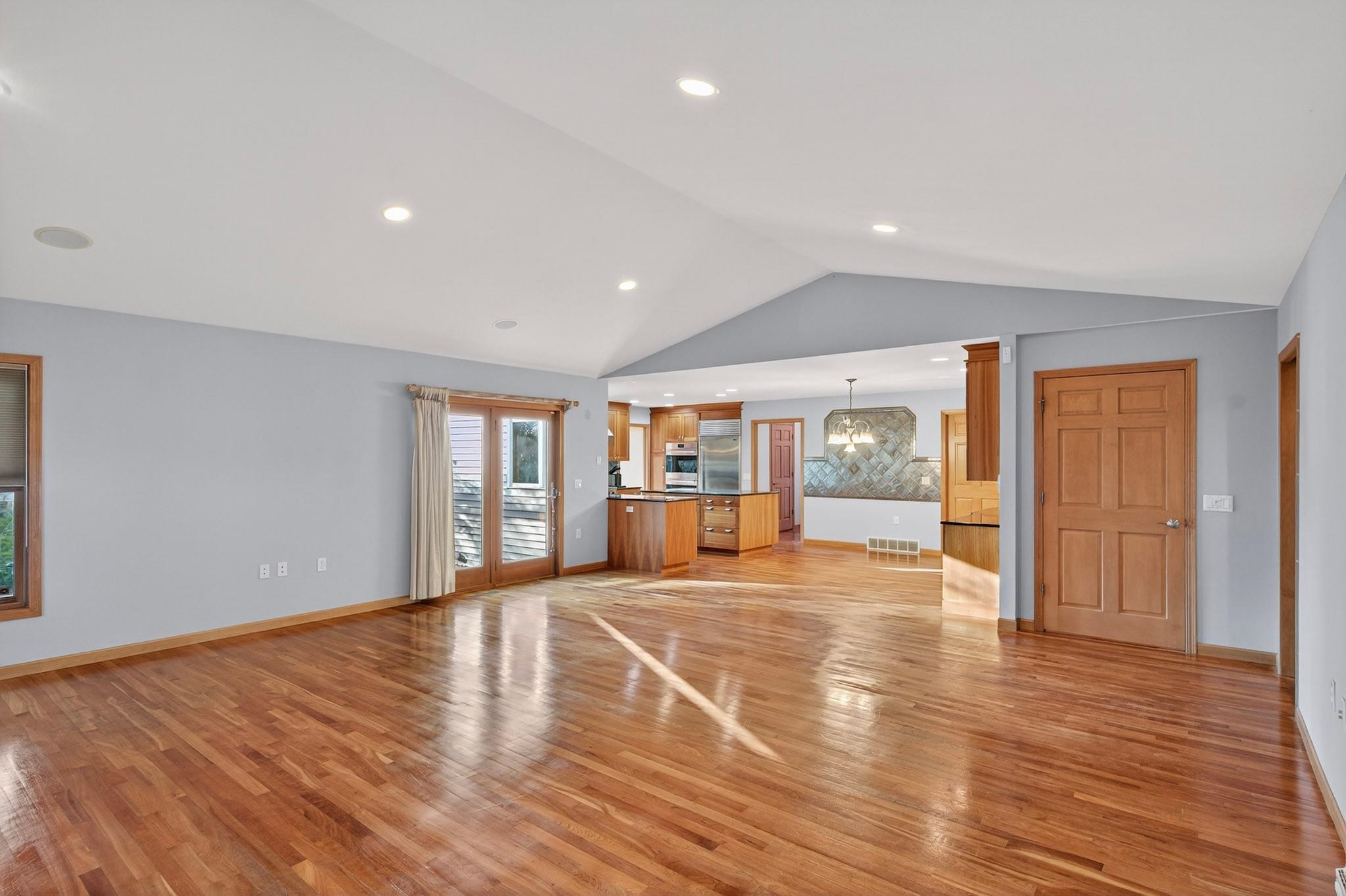 1200 W STATE STREET, Marshfield, Wisconsin 54449, 5 Bedrooms Bedrooms, ,3 BathroomsBathrooms,Residential,For Sale,1200 W STATE STREET,22504853