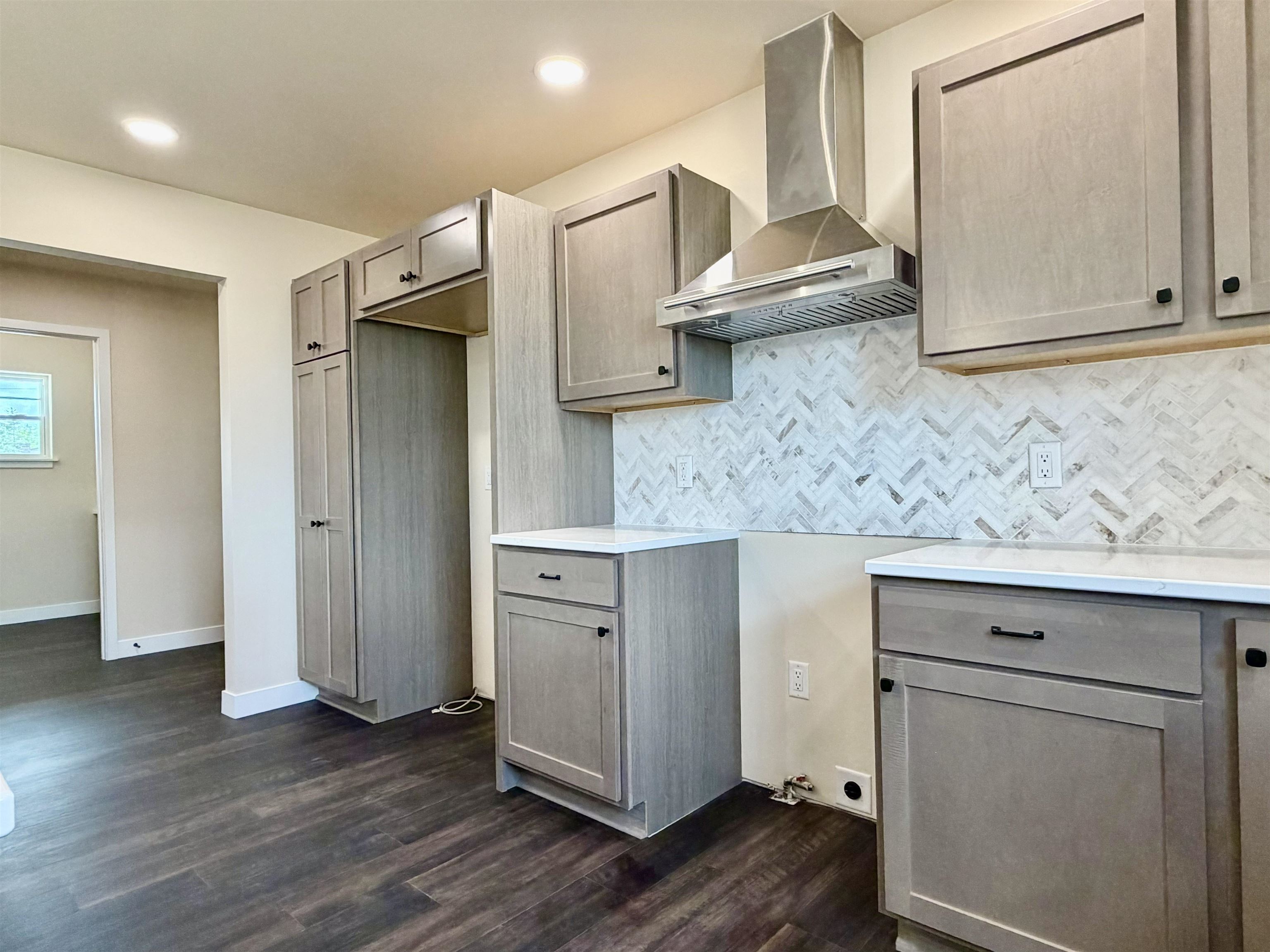 404 S BIRCH AVENUE, Marshfield, Wisconsin 54449, 3 Bedrooms Bedrooms, ,2 BathroomsBathrooms,Residential,For Sale,404 S BIRCH AVENUE,22504858