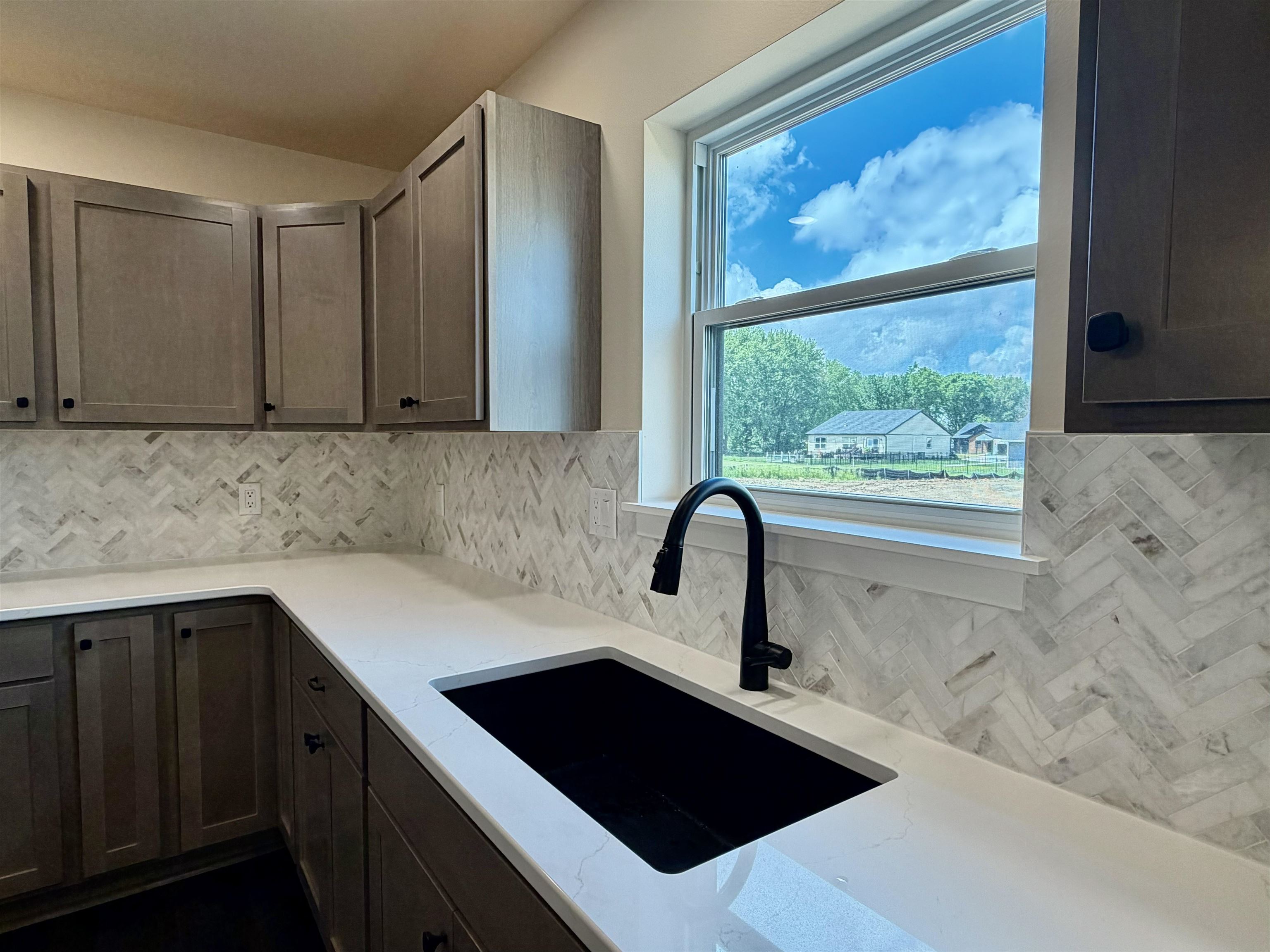 404 S BIRCH AVENUE, Marshfield, Wisconsin 54449, 3 Bedrooms Bedrooms, ,2 BathroomsBathrooms,Residential,For Sale,404 S BIRCH AVENUE,22504858