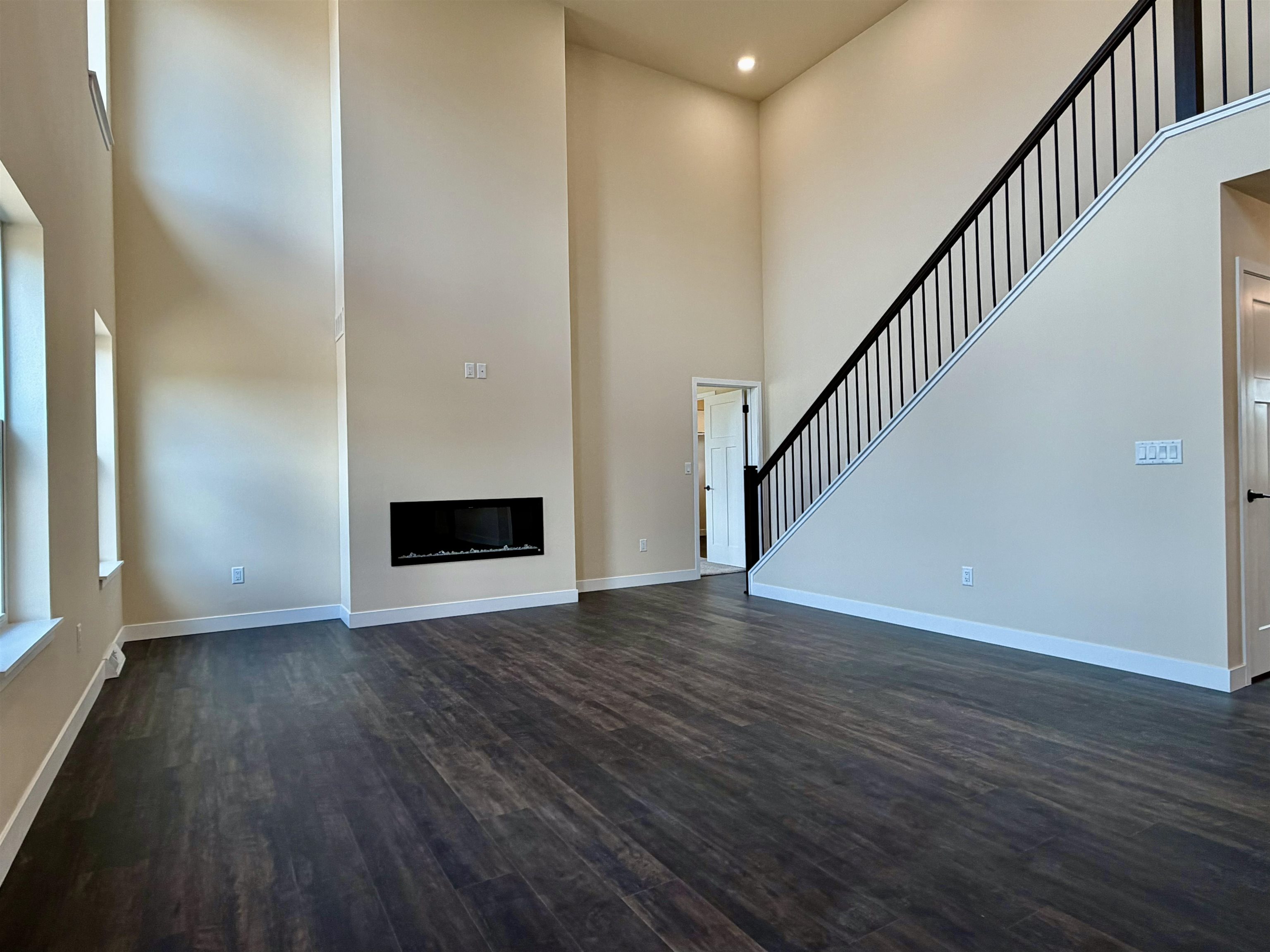 404 S BIRCH AVENUE, Marshfield, Wisconsin 54449, 3 Bedrooms Bedrooms, ,2 BathroomsBathrooms,Residential,For Sale,404 S BIRCH AVENUE,22504858