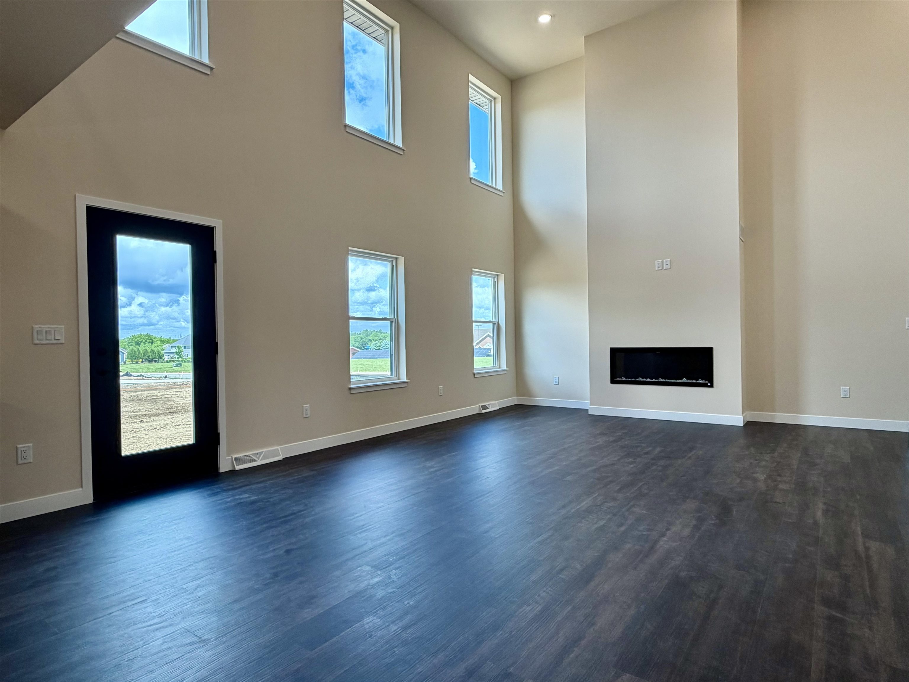 404 S BIRCH AVENUE, Marshfield, Wisconsin 54449, 3 Bedrooms Bedrooms, ,2 BathroomsBathrooms,Residential,For Sale,404 S BIRCH AVENUE,22504858
