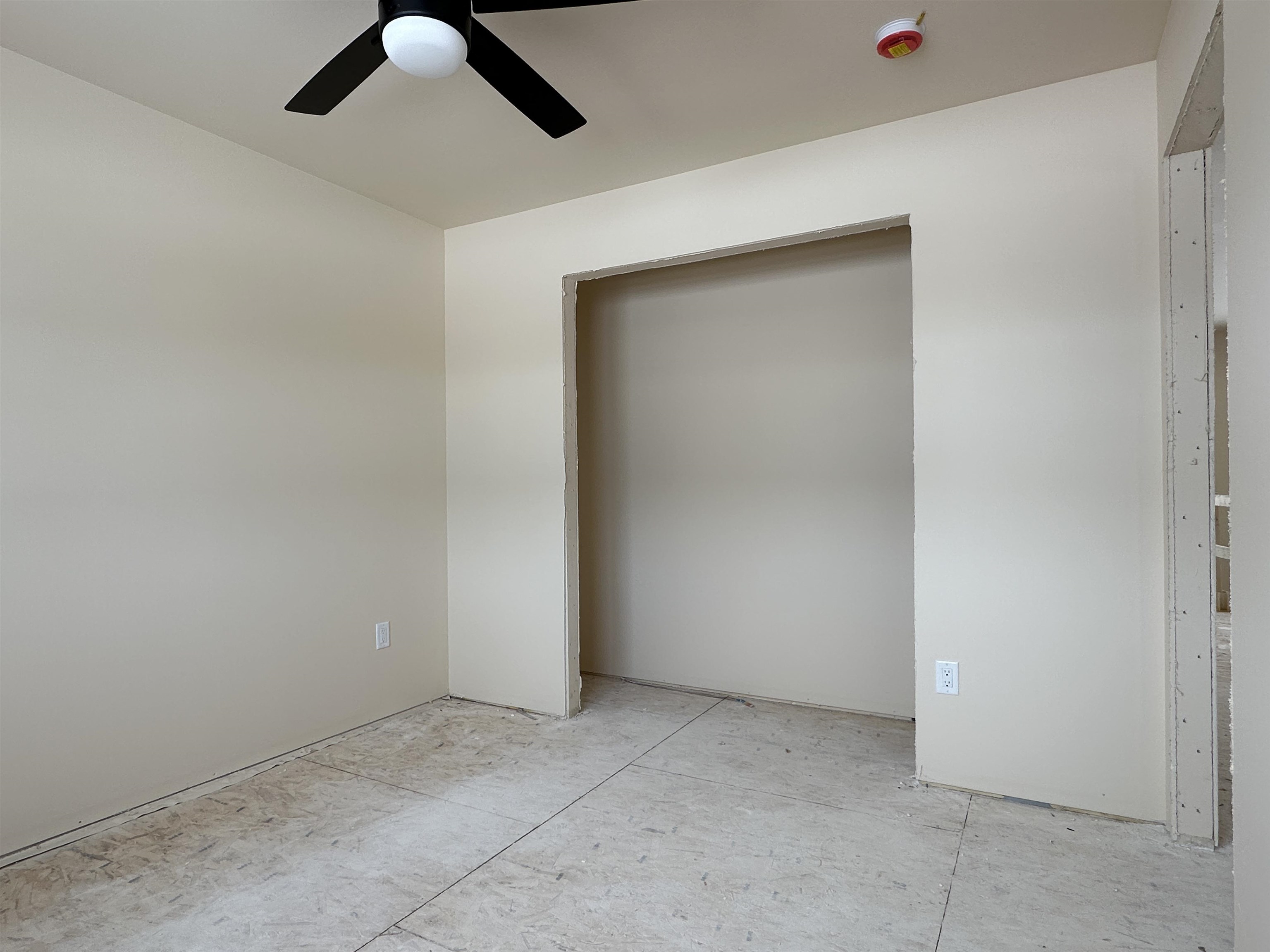 404 S BIRCH AVENUE, Marshfield, Wisconsin 54449, 3 Bedrooms Bedrooms, ,2 BathroomsBathrooms,Residential,For Sale,404 S BIRCH AVENUE,22504858