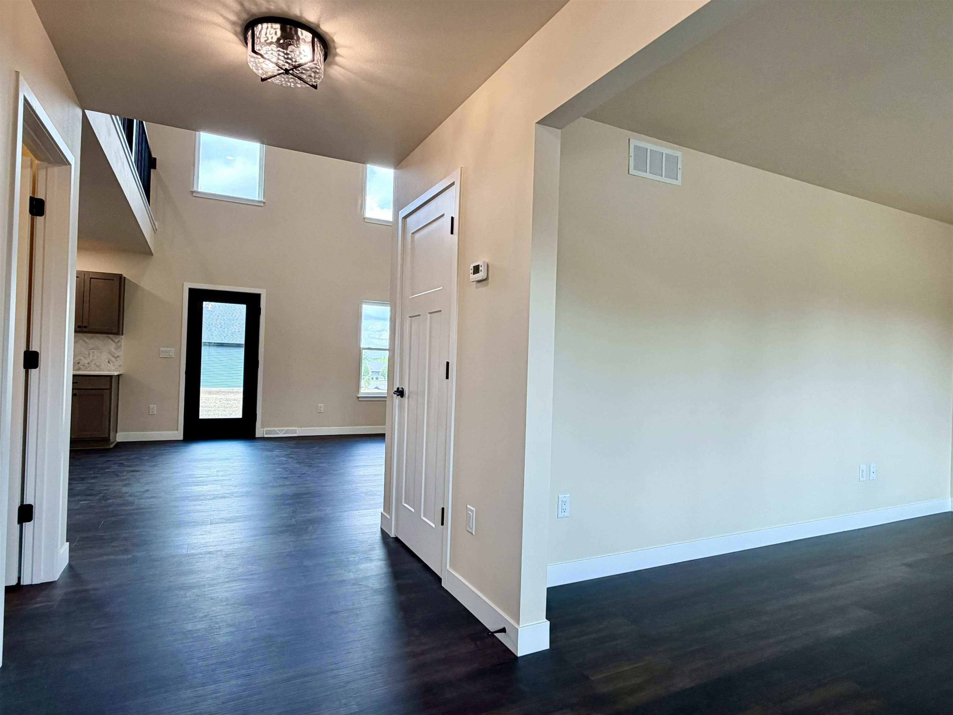 404 S BIRCH AVENUE, Marshfield, Wisconsin 54449, 3 Bedrooms Bedrooms, ,2 BathroomsBathrooms,Residential,For Sale,404 S BIRCH AVENUE,22504858