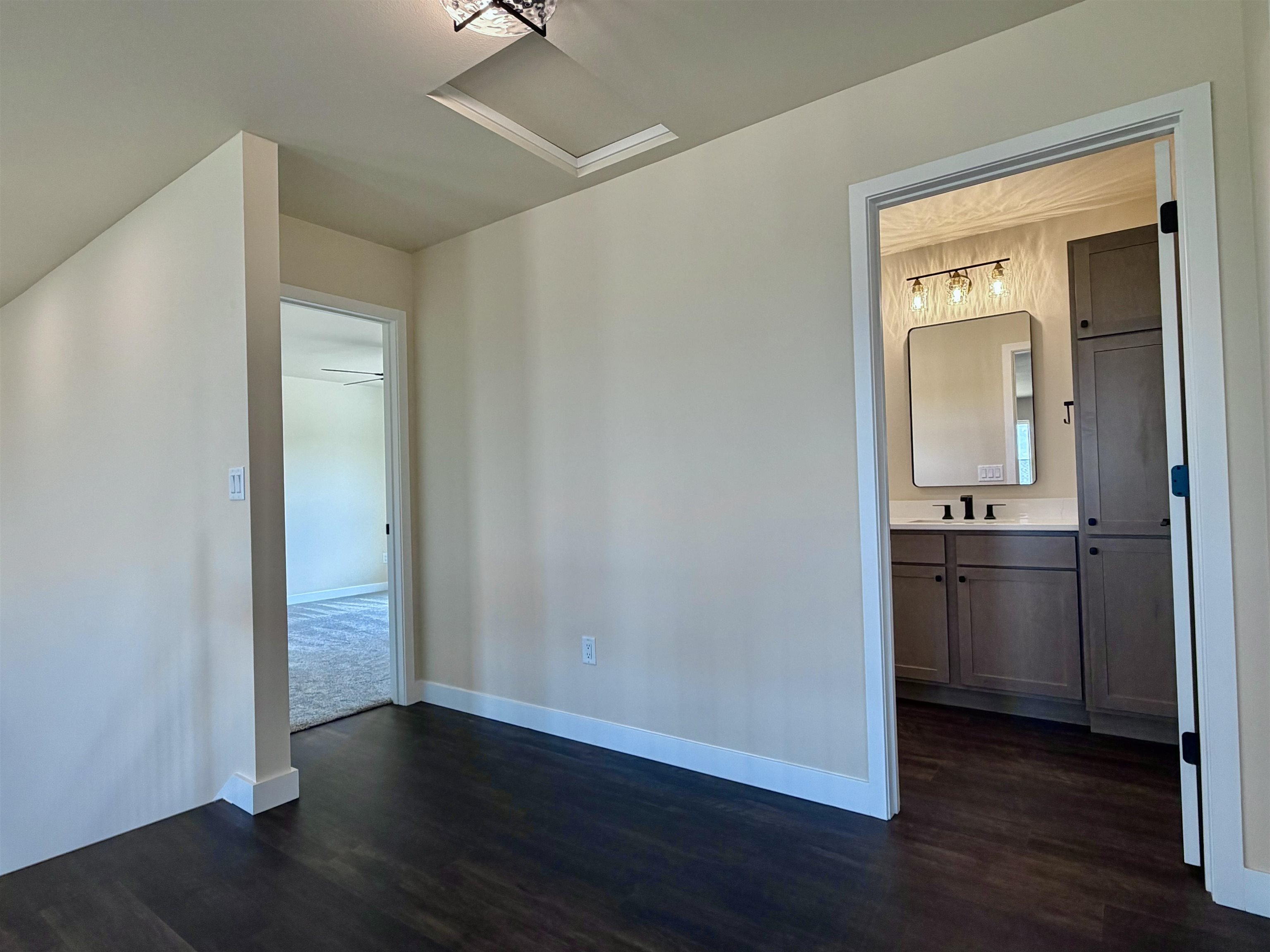 404 S BIRCH AVENUE, Marshfield, Wisconsin 54449, 3 Bedrooms Bedrooms, ,2 BathroomsBathrooms,Residential,For Sale,404 S BIRCH AVENUE,22504858