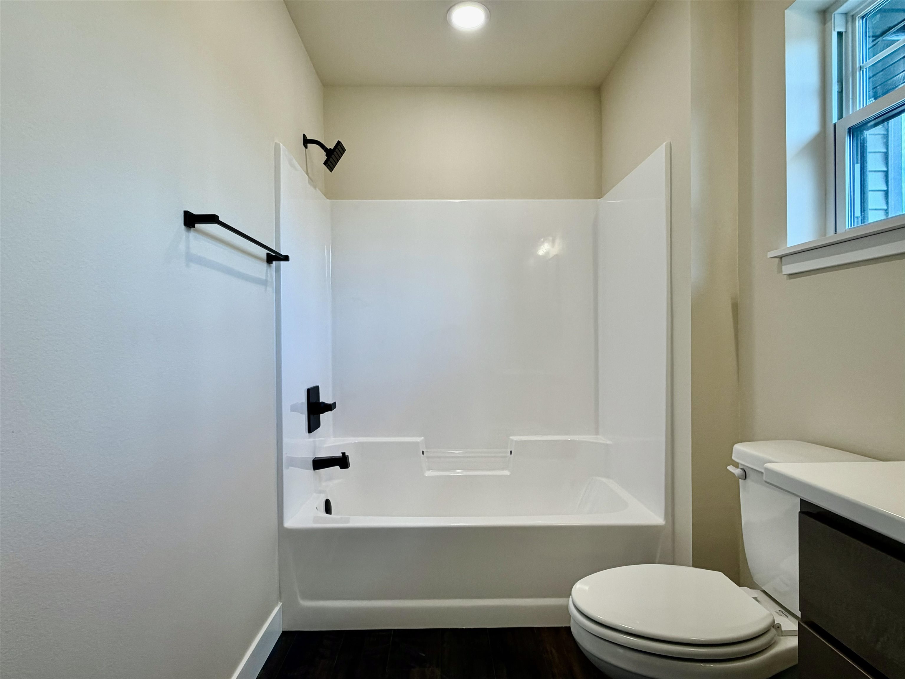 404 S BIRCH AVENUE, Marshfield, Wisconsin 54449, 3 Bedrooms Bedrooms, ,2 BathroomsBathrooms,Residential,For Sale,404 S BIRCH AVENUE,22504858