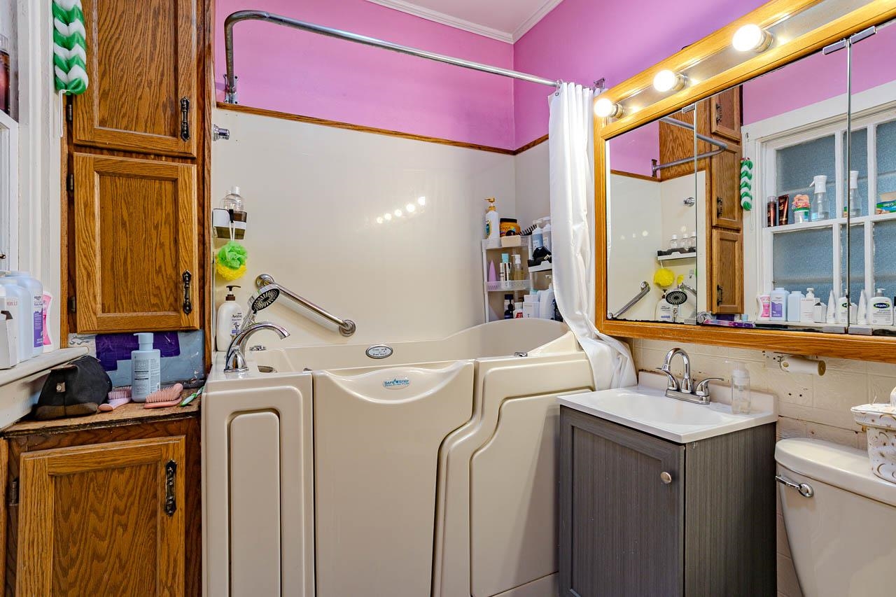 630 HUMBOLDT AVENUE, Wausau, Wisconsin 54403, 3 Bedrooms Bedrooms, ,1 BathroomBathrooms,Residential,For Sale,630 HUMBOLDT AVENUE,22504875