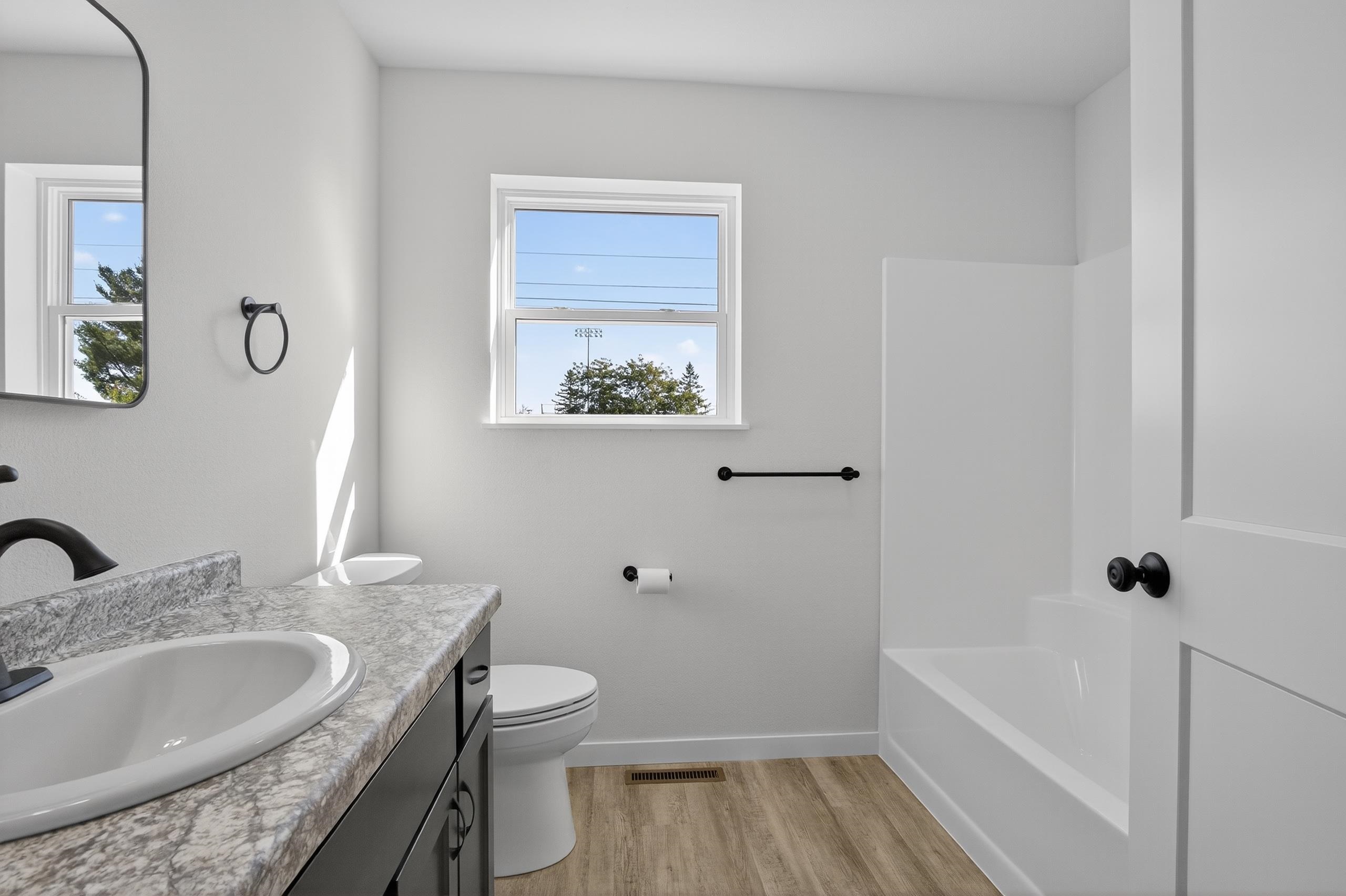 1530 HUNTINGTON AVENUE, Wisconsin Rapids, Wisconsin 54494, 2 Bedrooms Bedrooms, ,2 BathroomsBathrooms,Residential,For Sale,1530 HUNTINGTON AVENUE,22504894